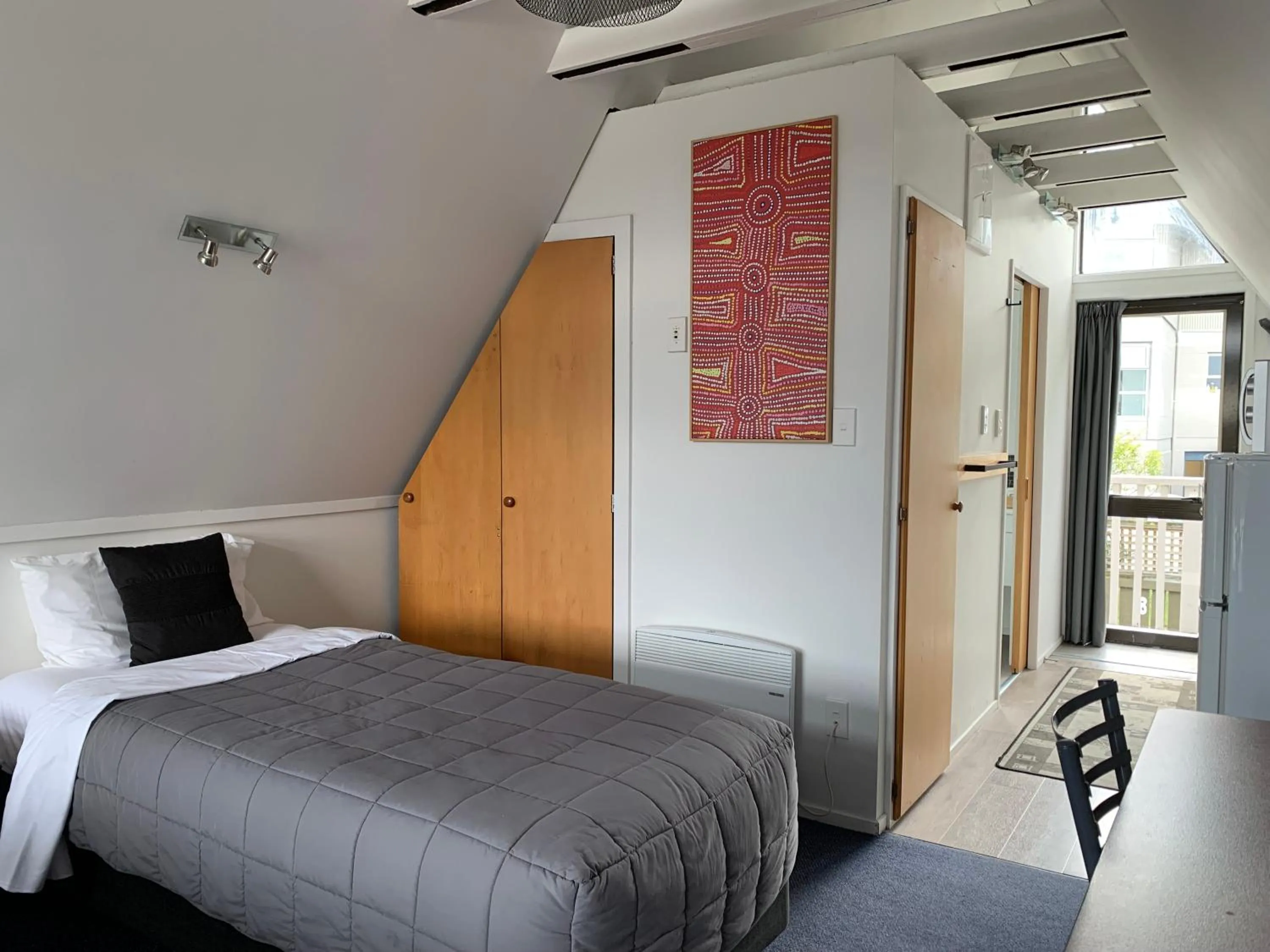 Bed in Wakatipu View Apartments