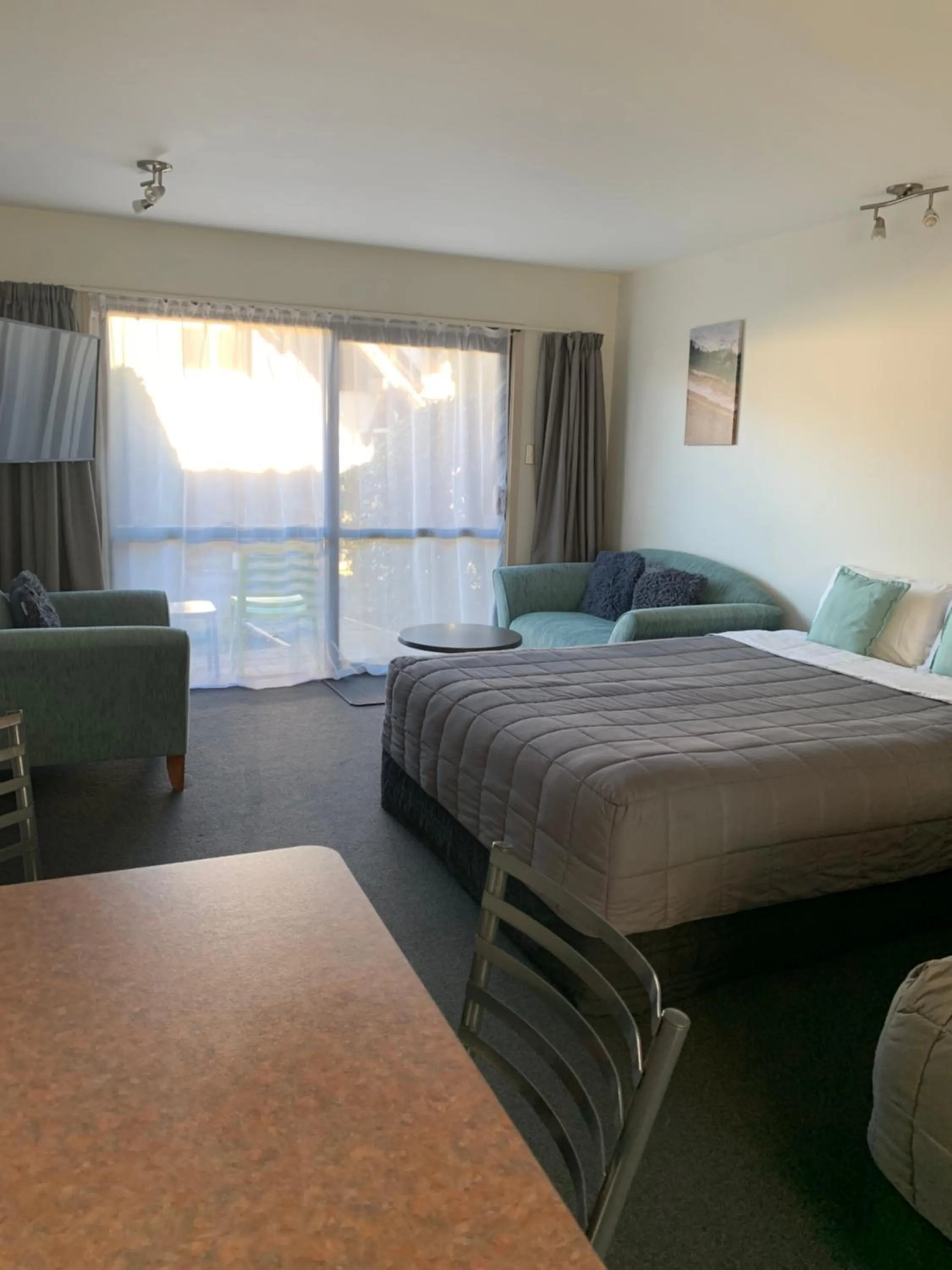 Bed in Wakatipu View Apartments
