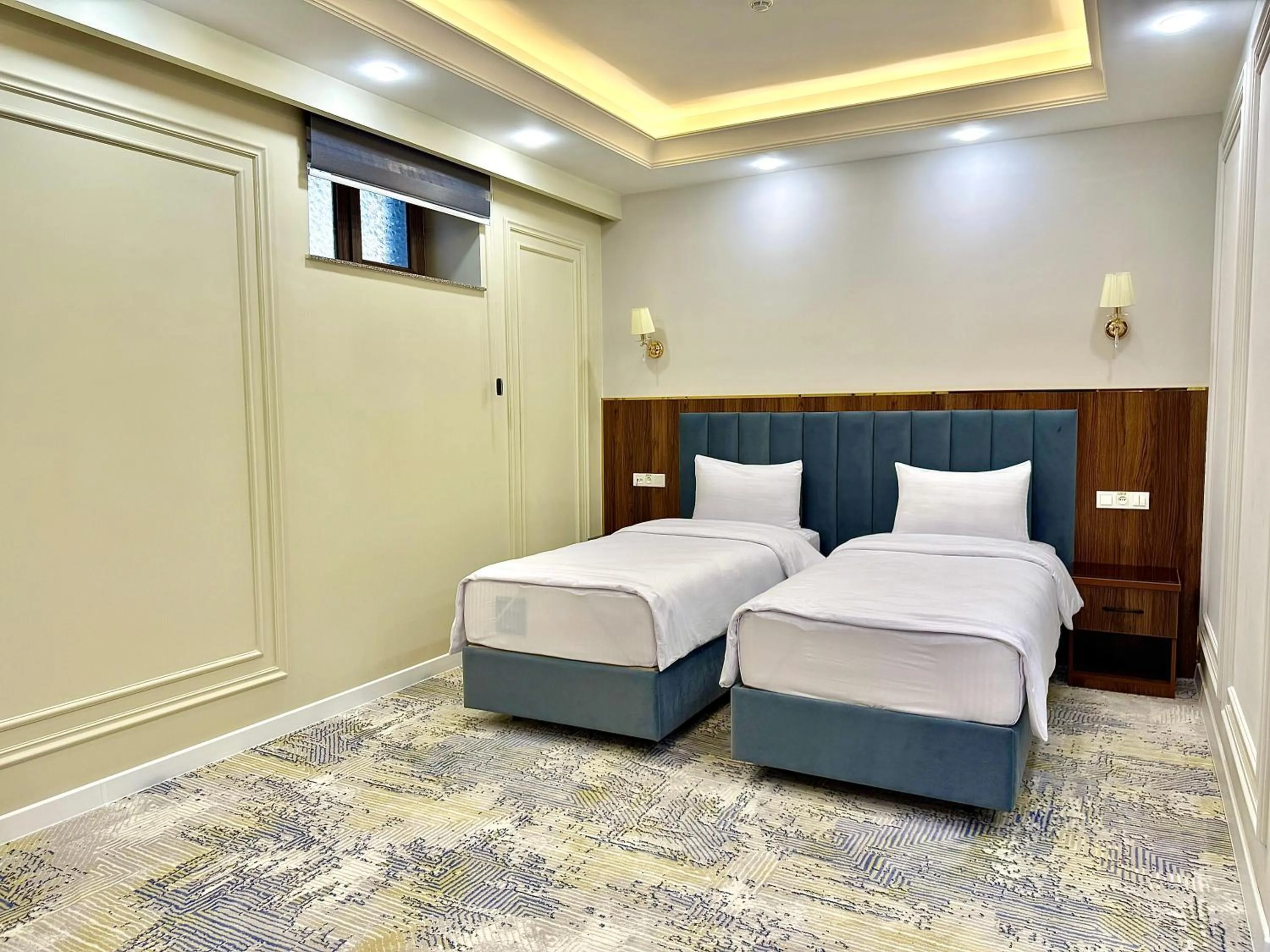 Photo of the whole room, Bed in Siab Hotel Premium