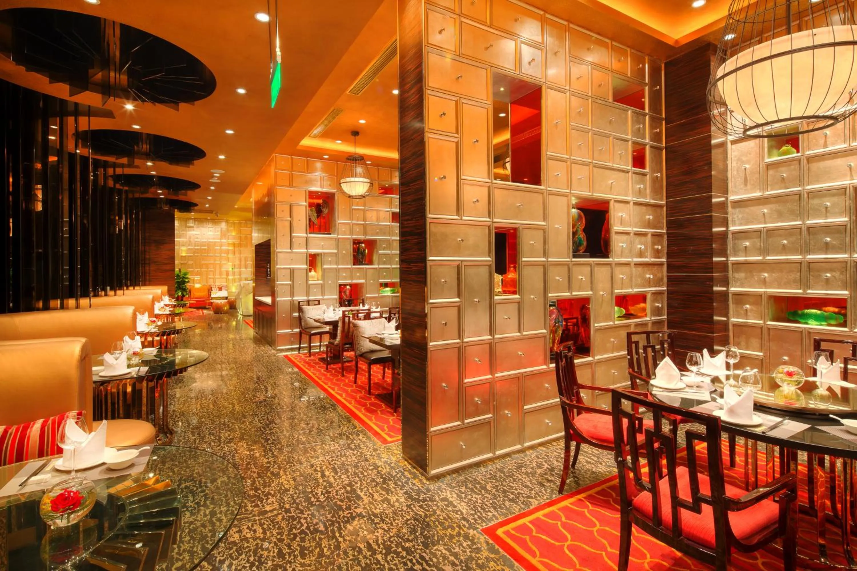 Restaurant/places to eat in Sanding New Century Grand Hotel Yiwu
