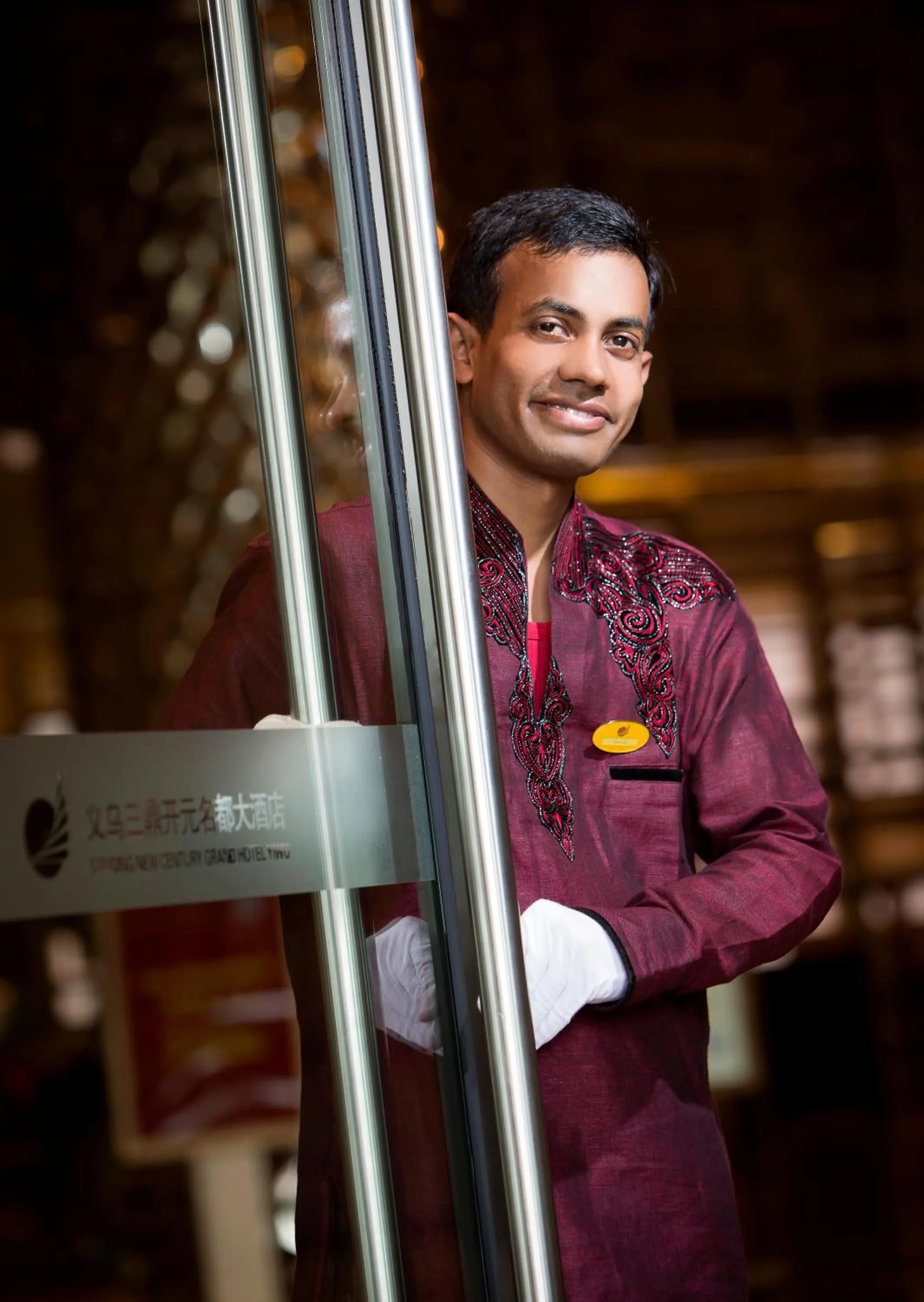 Staff in Sanding New Century Grand Hotel Yiwu