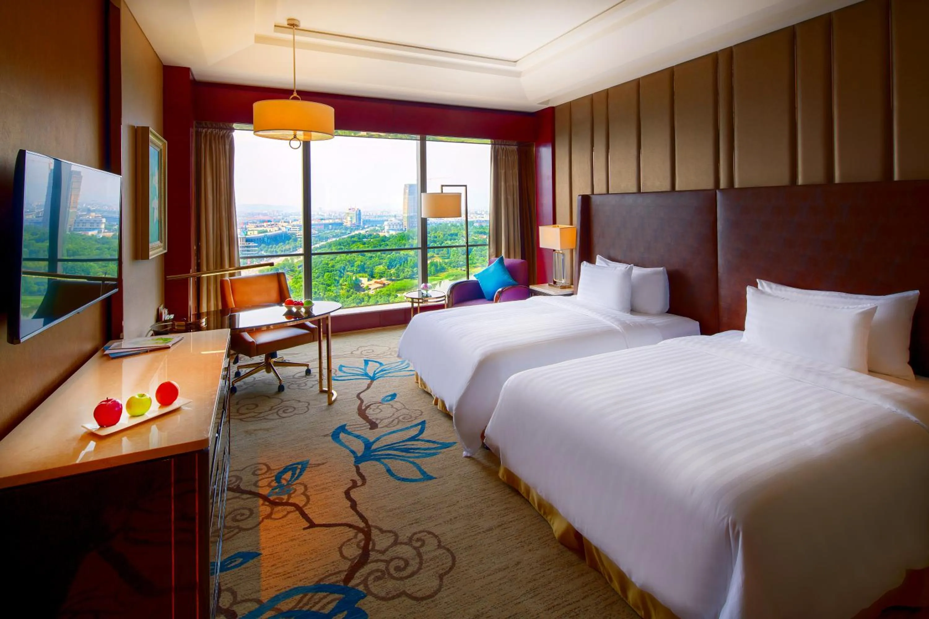 View (from property/room), Bed in Sanding New Century Grand Hotel Yiwu