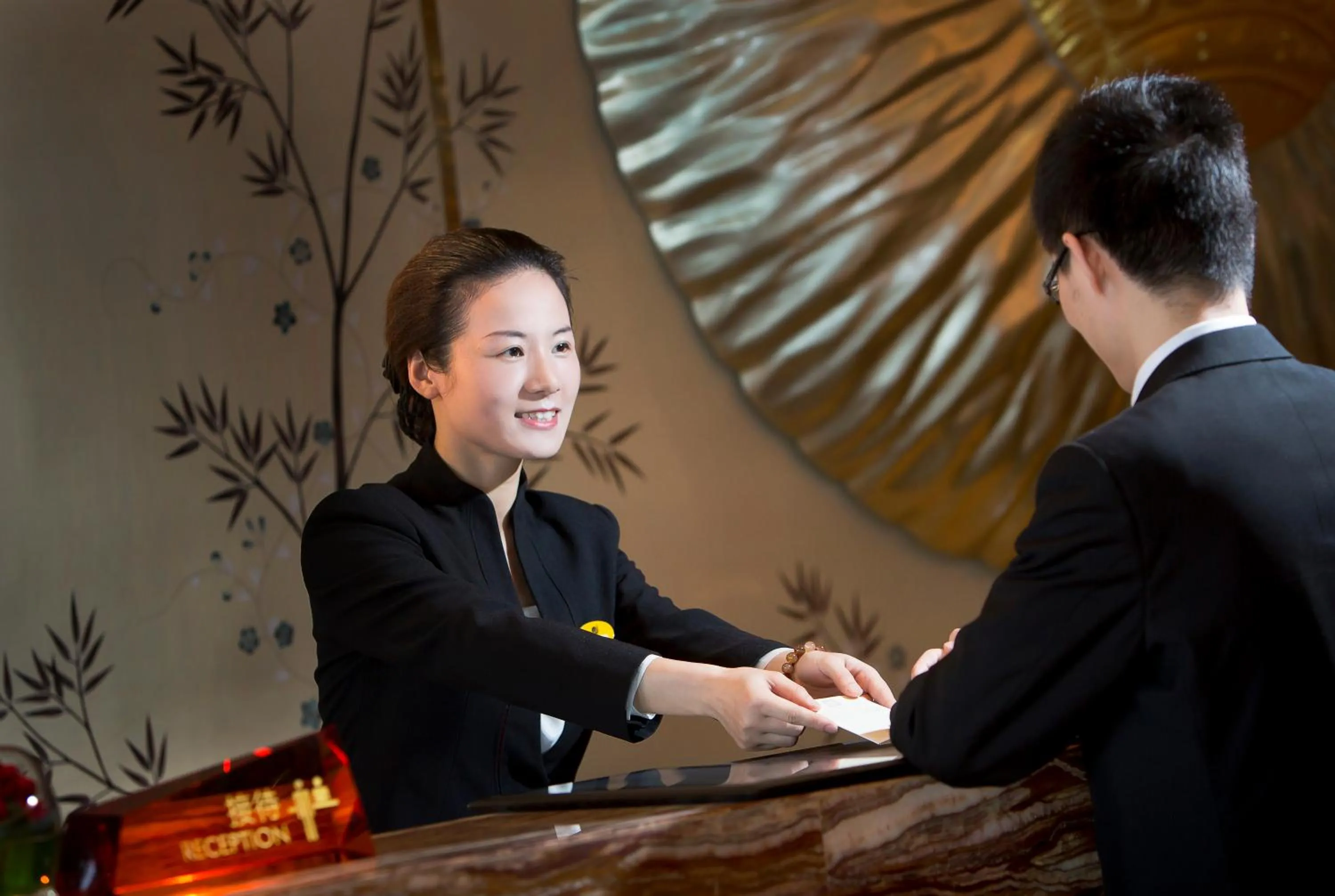 Staff in Sanding New Century Grand Hotel Yiwu
