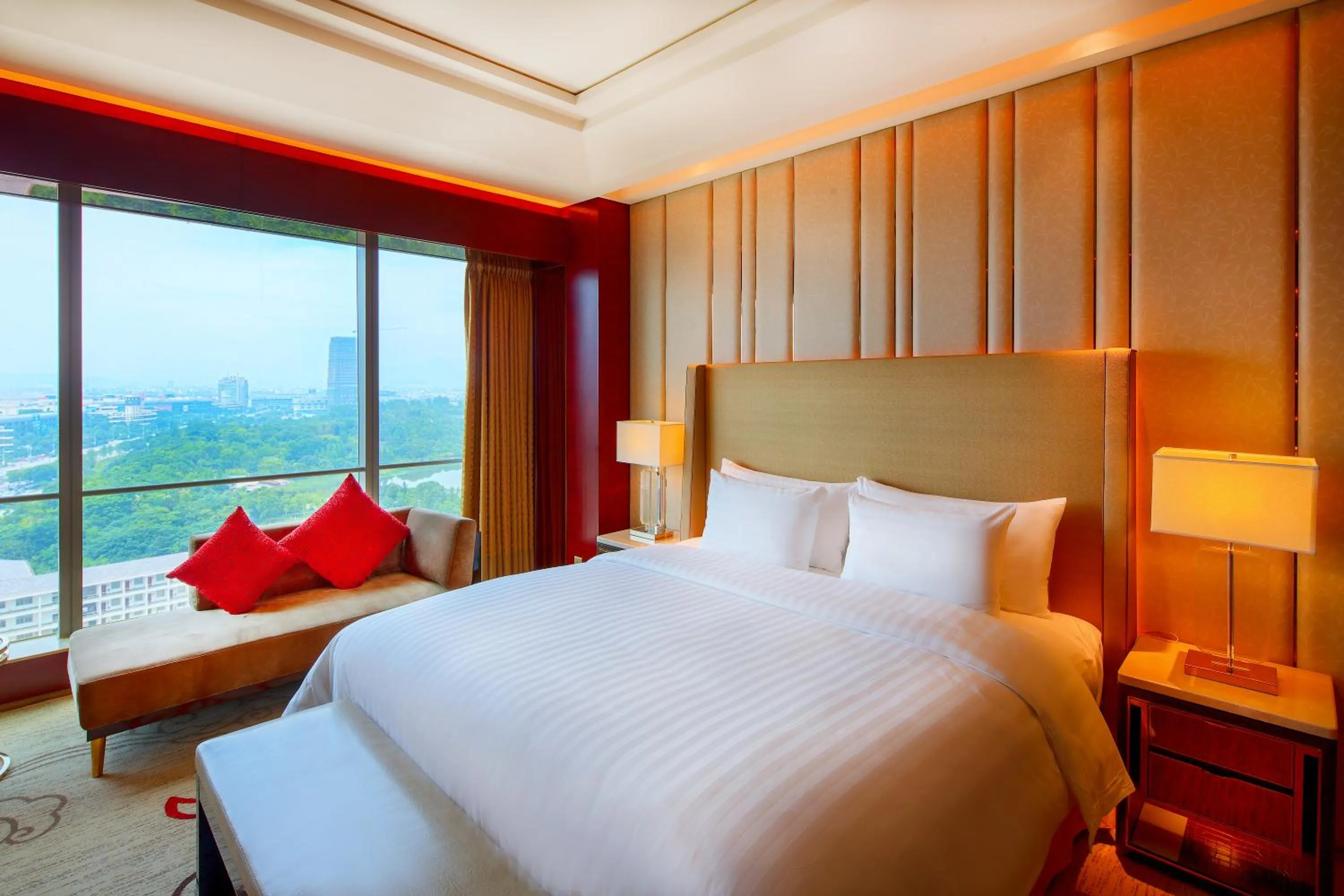 Bedroom, Bed in Sanding New Century Grand Hotel Yiwu