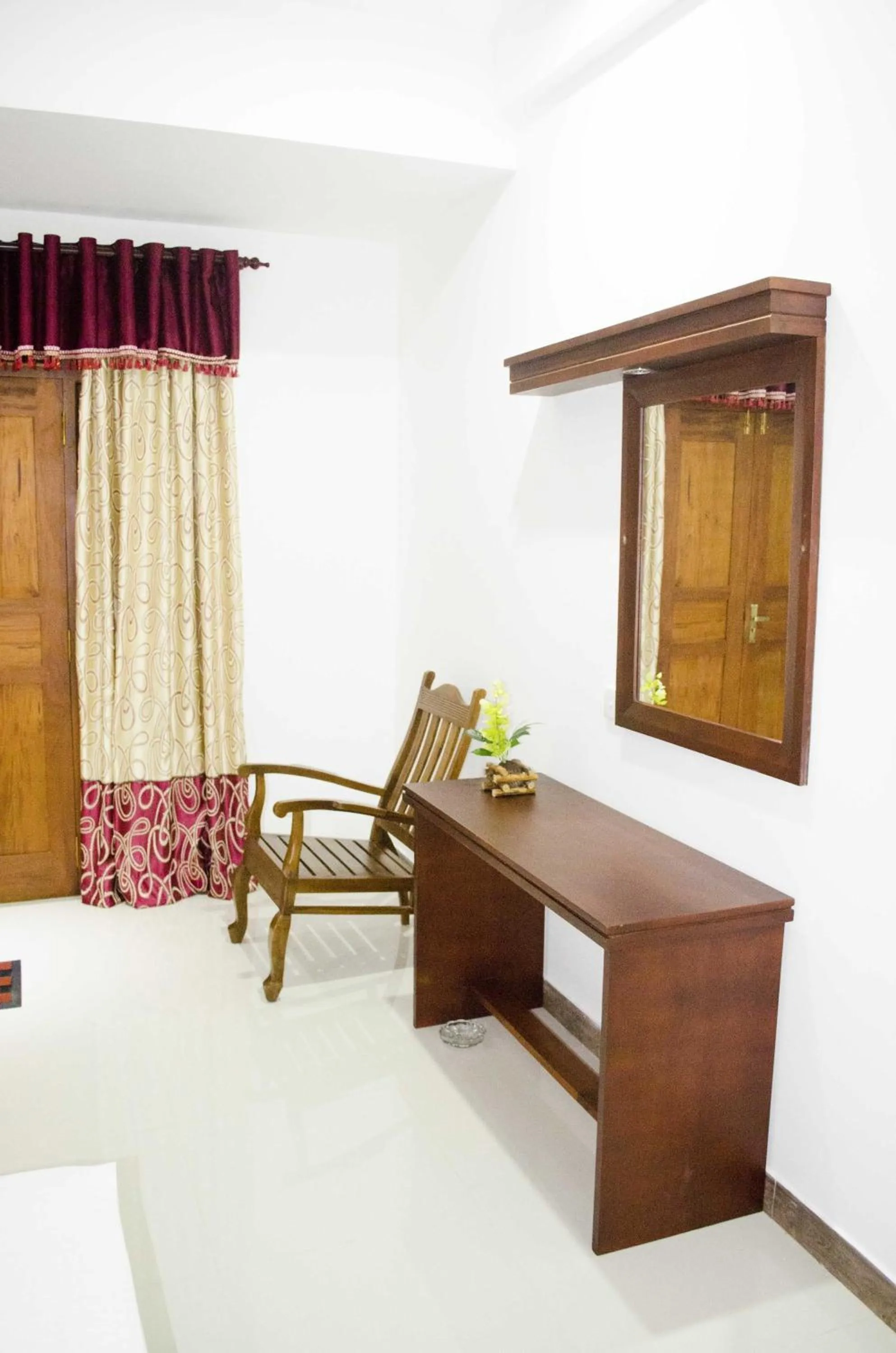 Decorative detail in Suwa Arana Resort