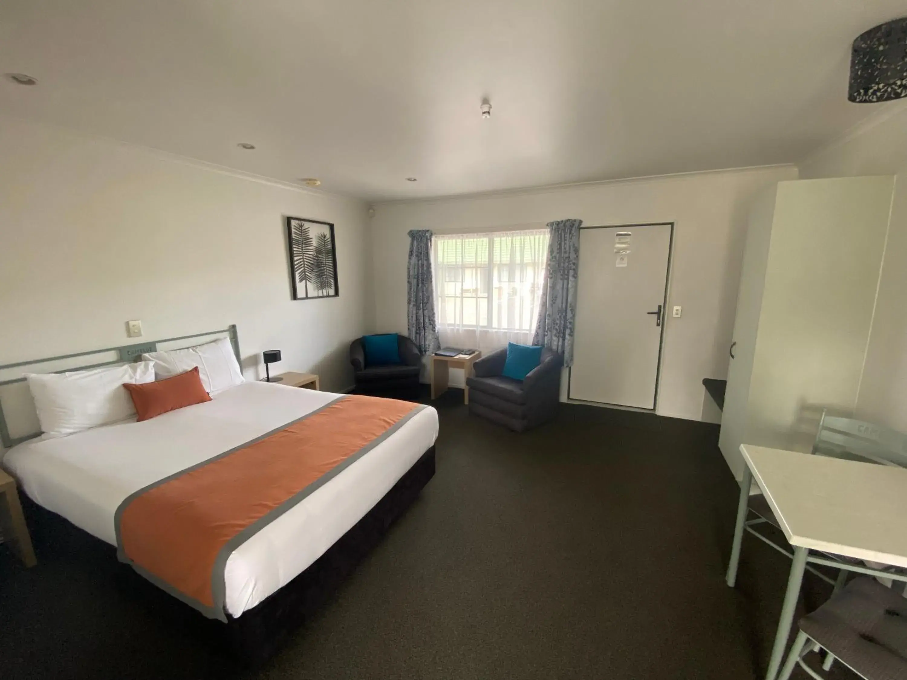 Studio with Spa Bath in Camelot Motor Lodge and Conference Centre Studio with Spa Bath in Camelot Motor Lodge and Conference Centre