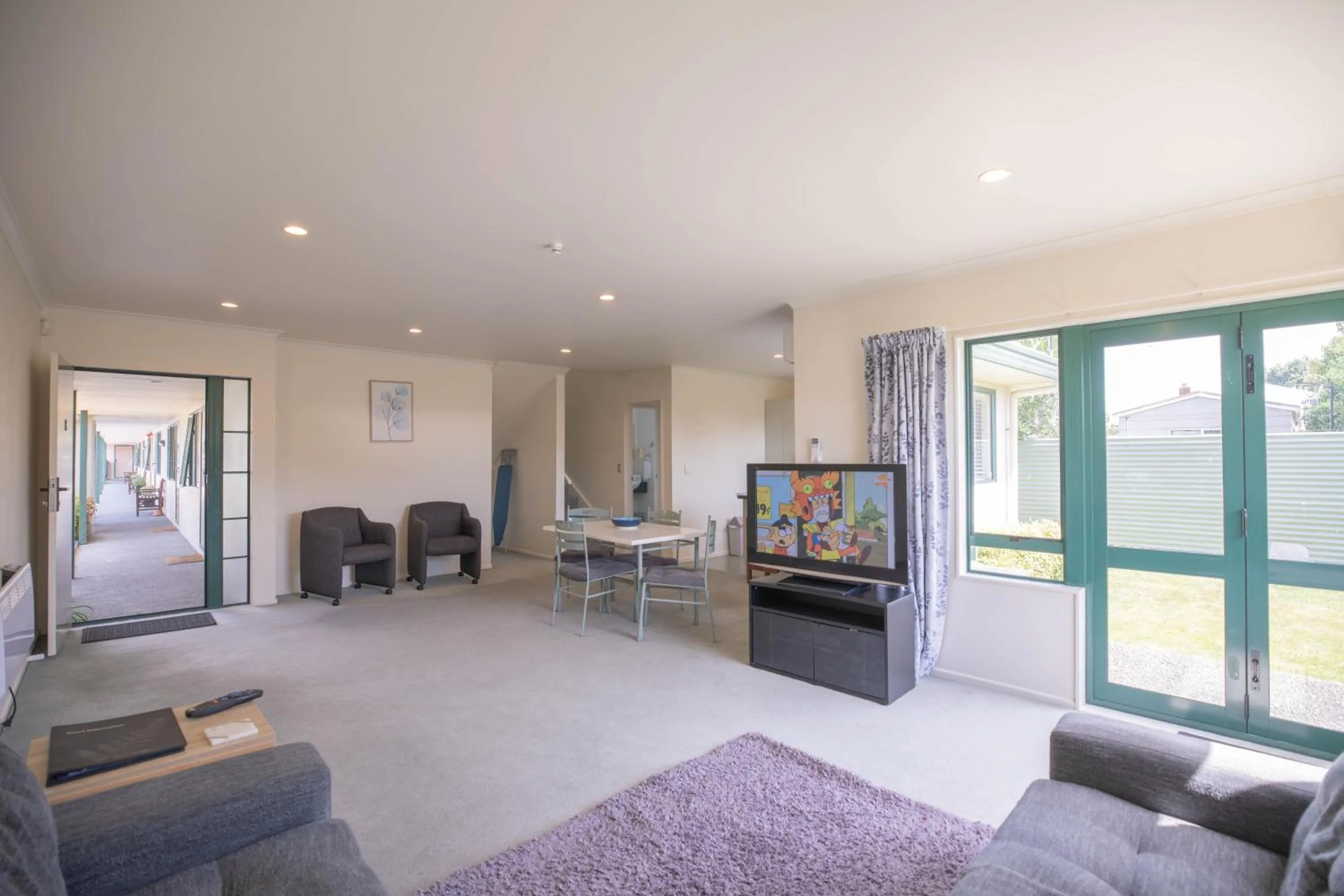 Camelot Motor Lodge and Conference Centre