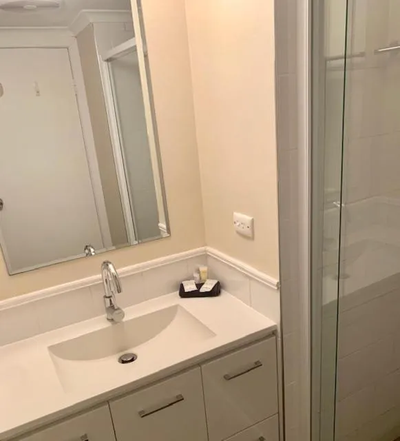 Montville Holiday Apartments