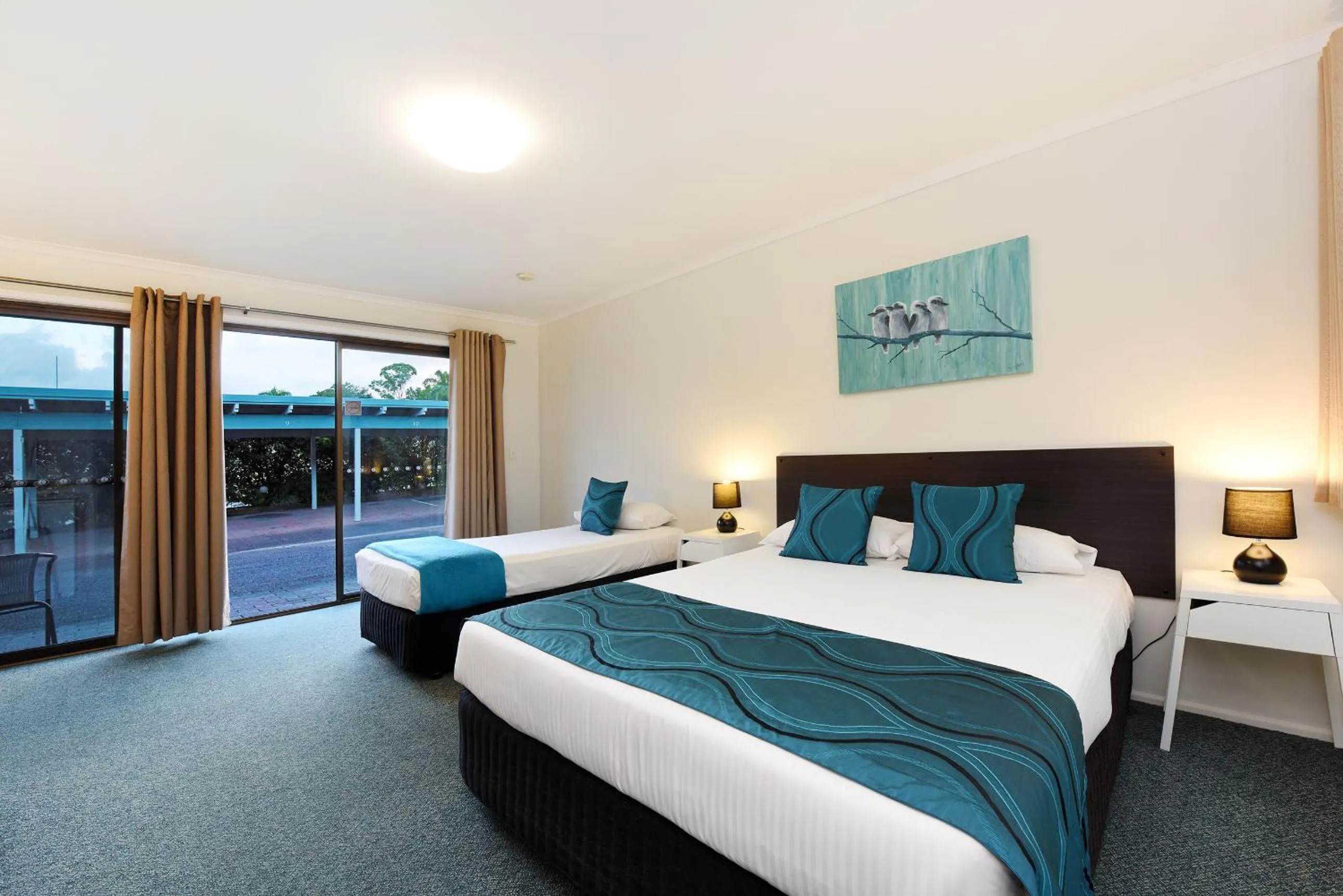 Bed in Motel in Nambour
