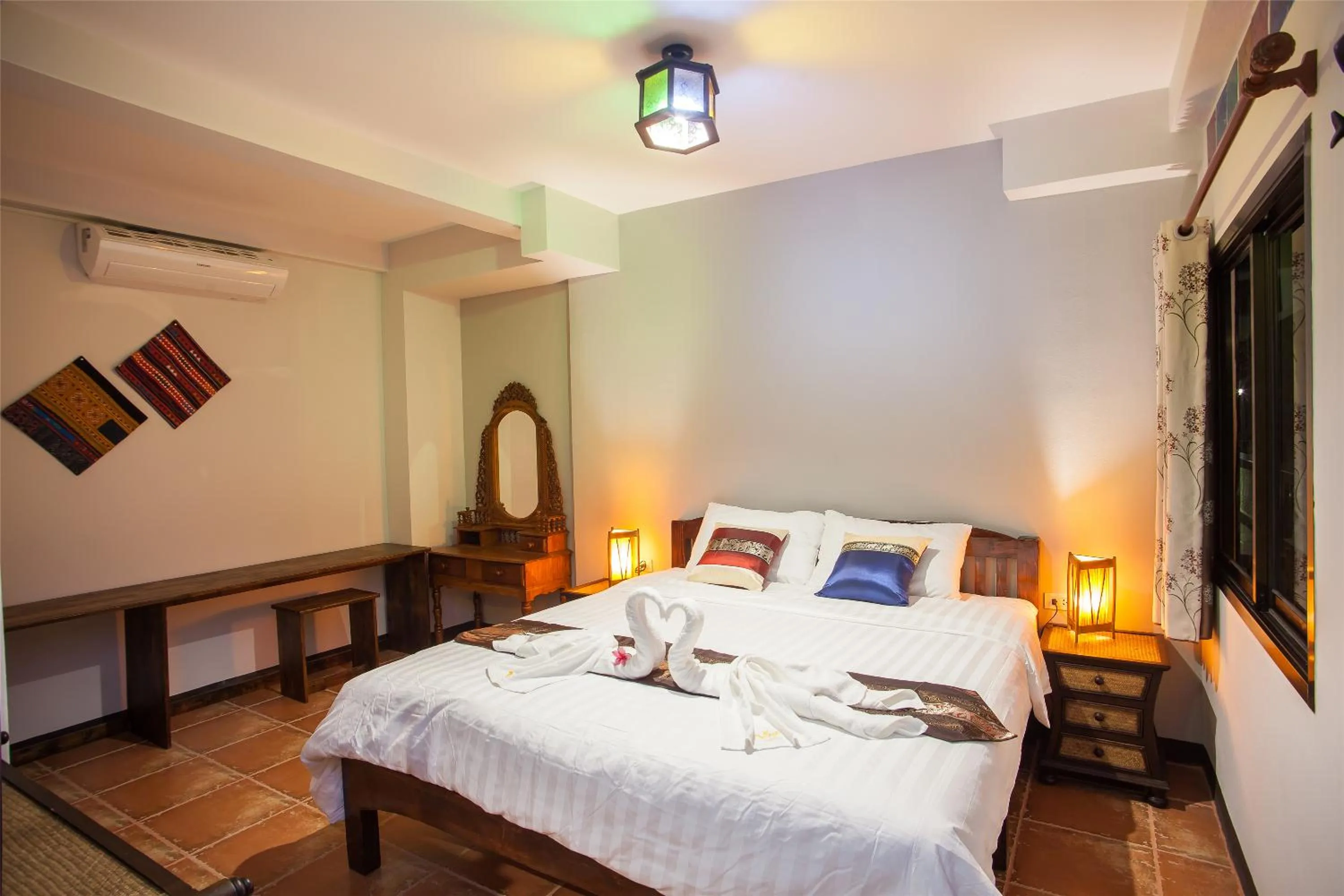 Photo of the whole room, Bed in Somwang Boutique Hotel