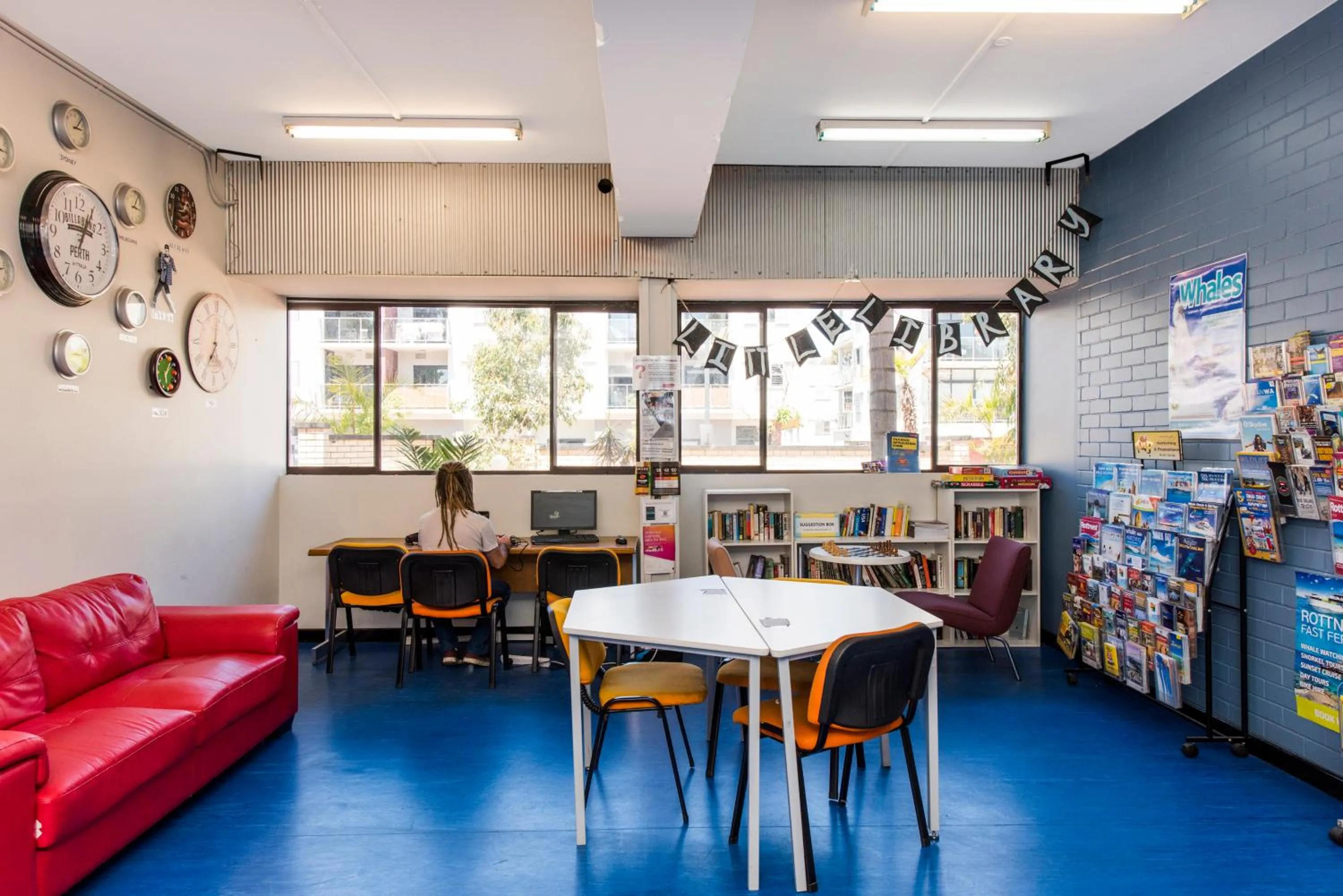 Library in Billabong Backpackers Resort