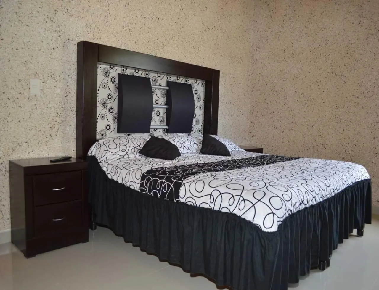 Photo of the whole room, Bed in Hotel Guadalupe Bernal