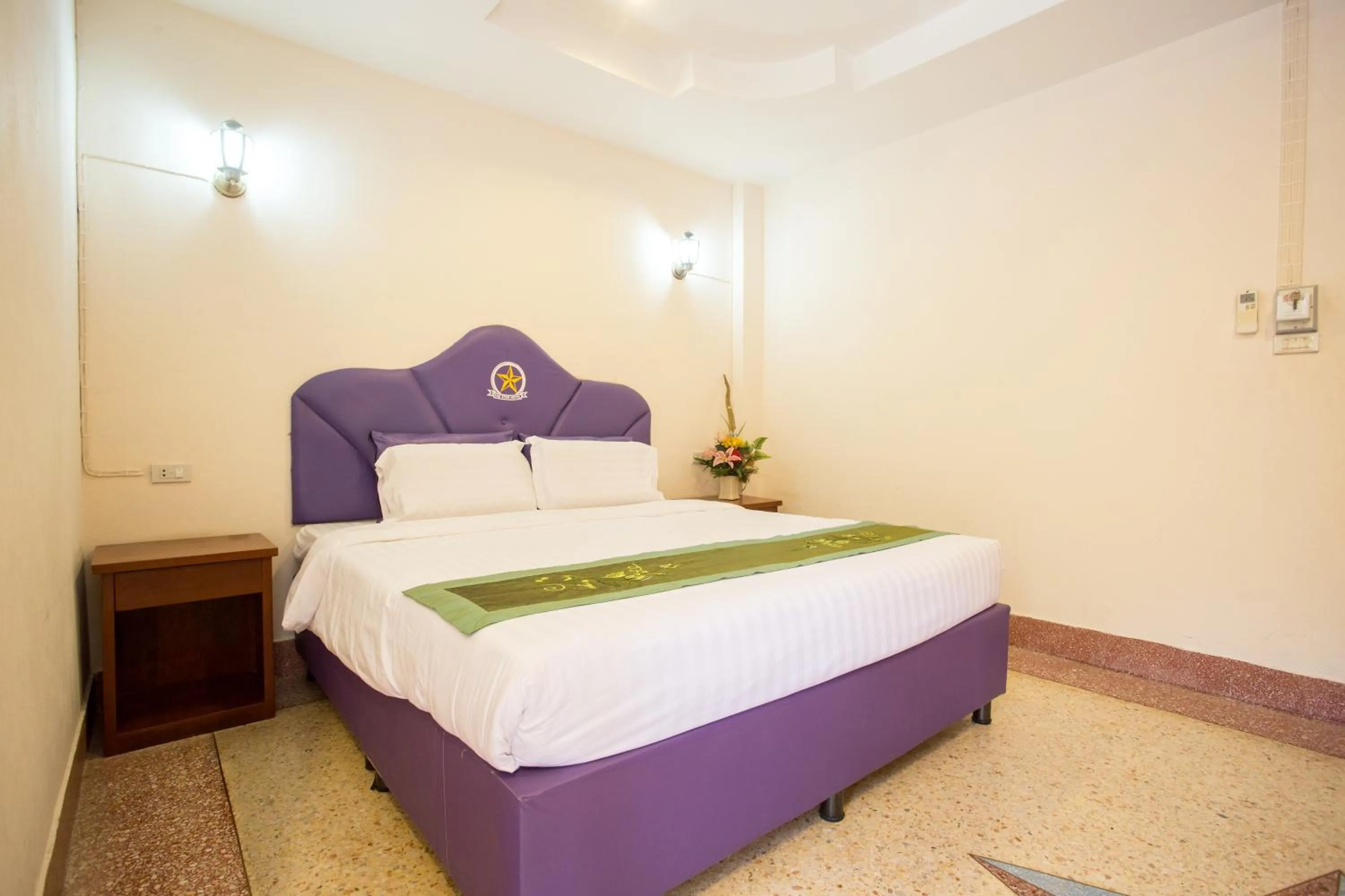 Bed in The Star Hotel