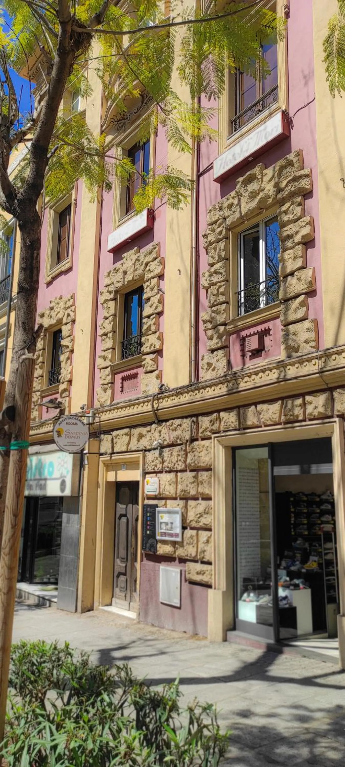 Property building in Sardinia Domus