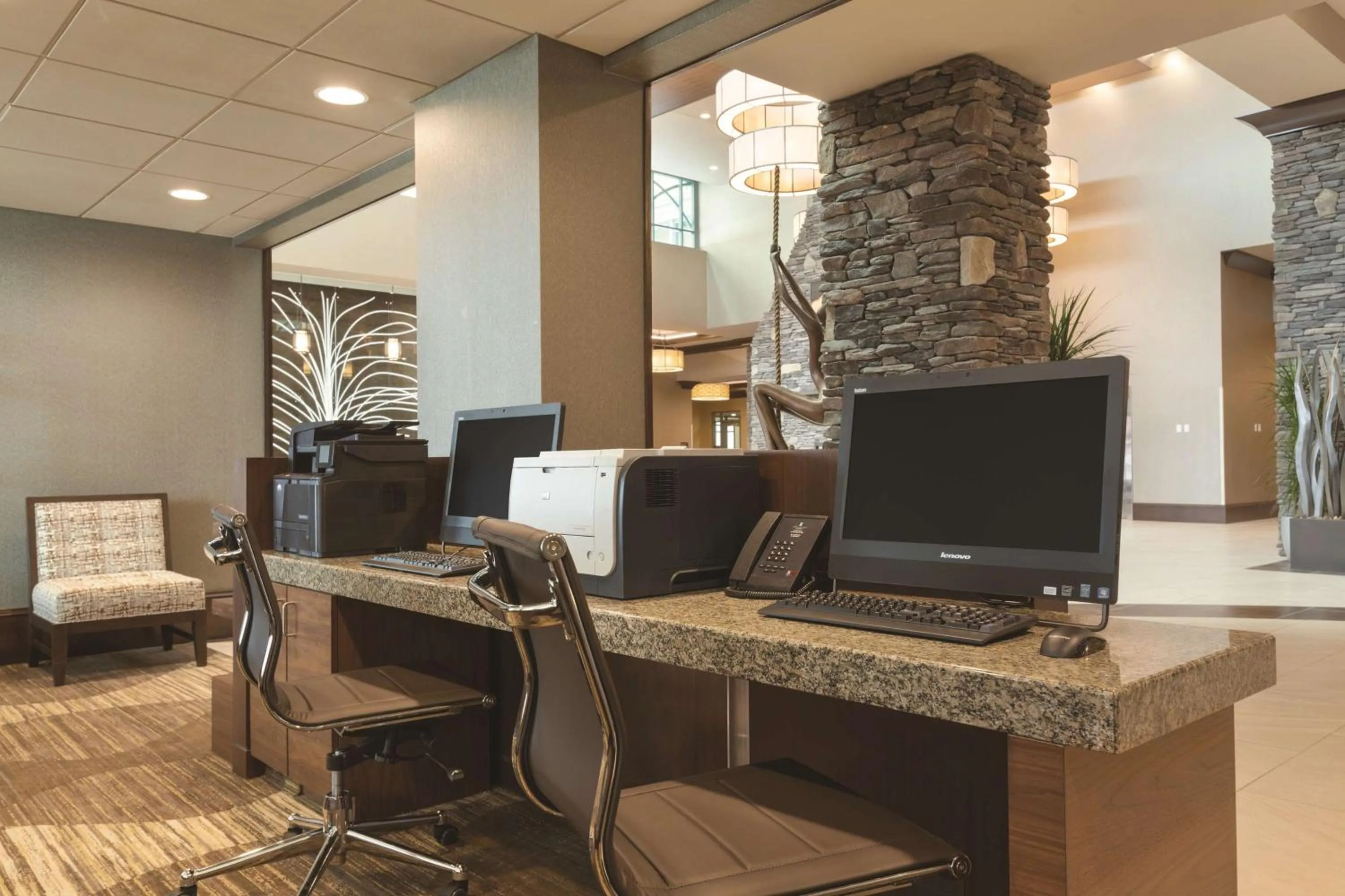 Business facilities in Embassy Suites Saratoga Springs