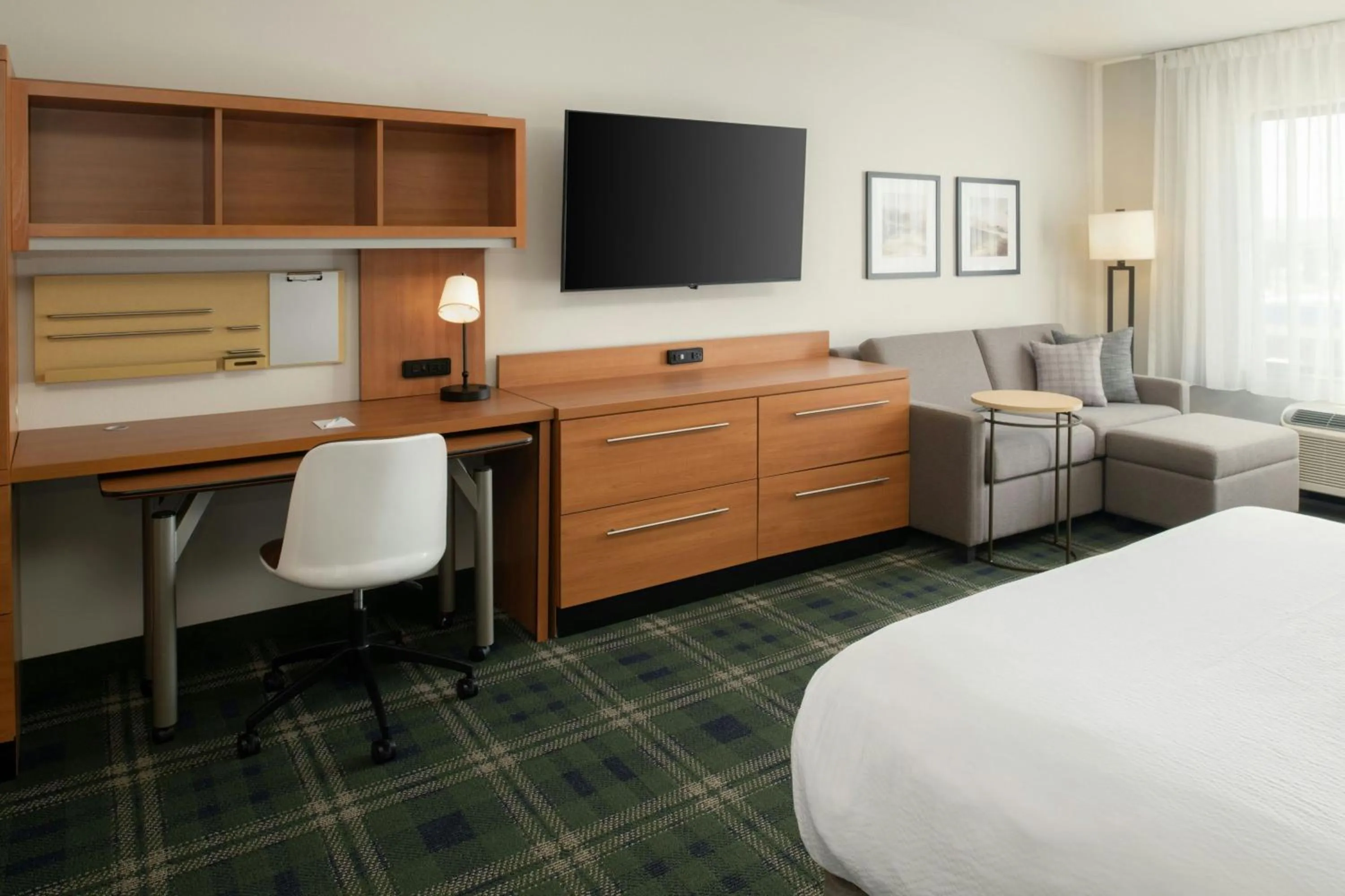 Photo of the whole room, Bed in TownePlace Suites by Marriott Billings