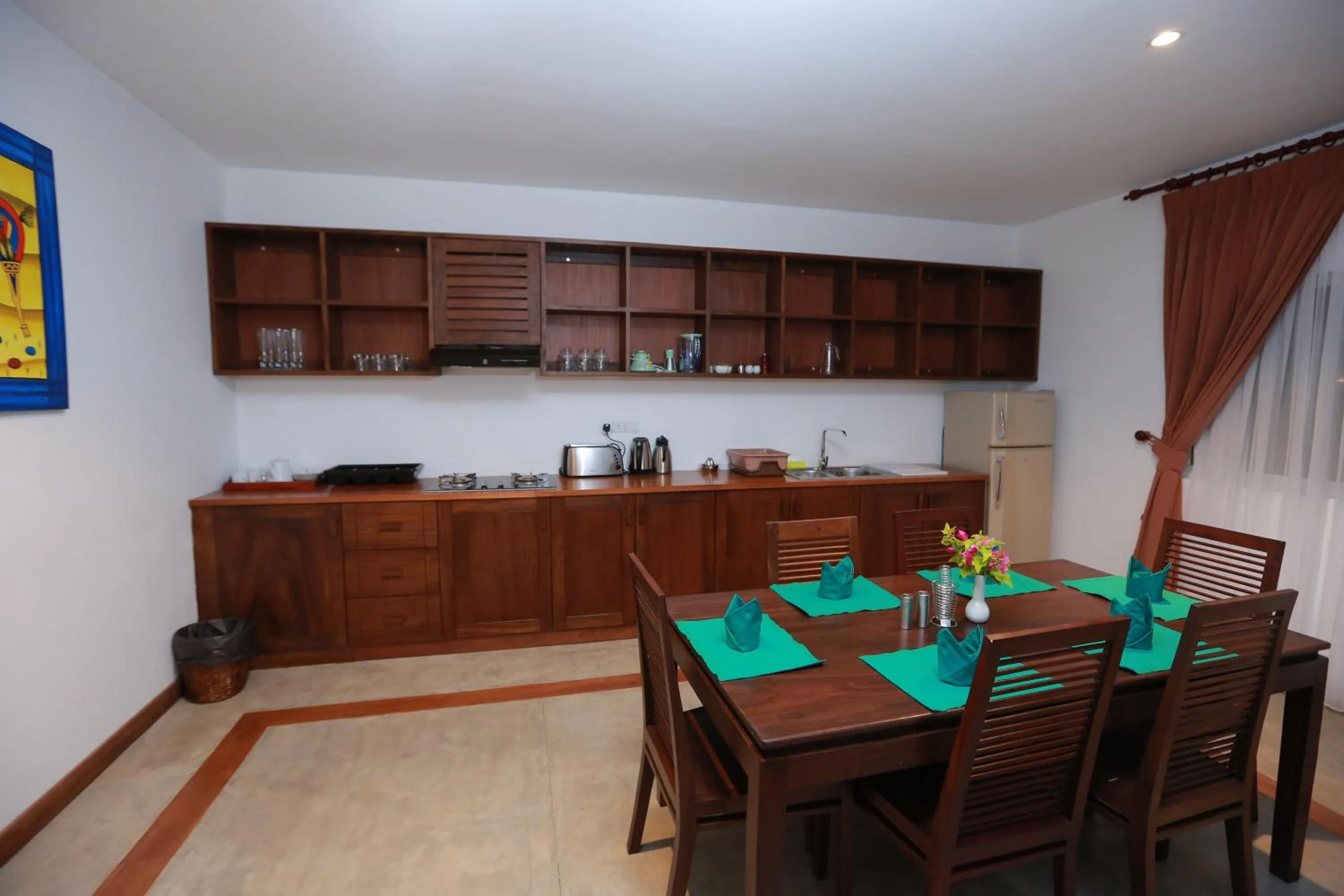 Dining area in Refresh Hotel Hikkaduwa