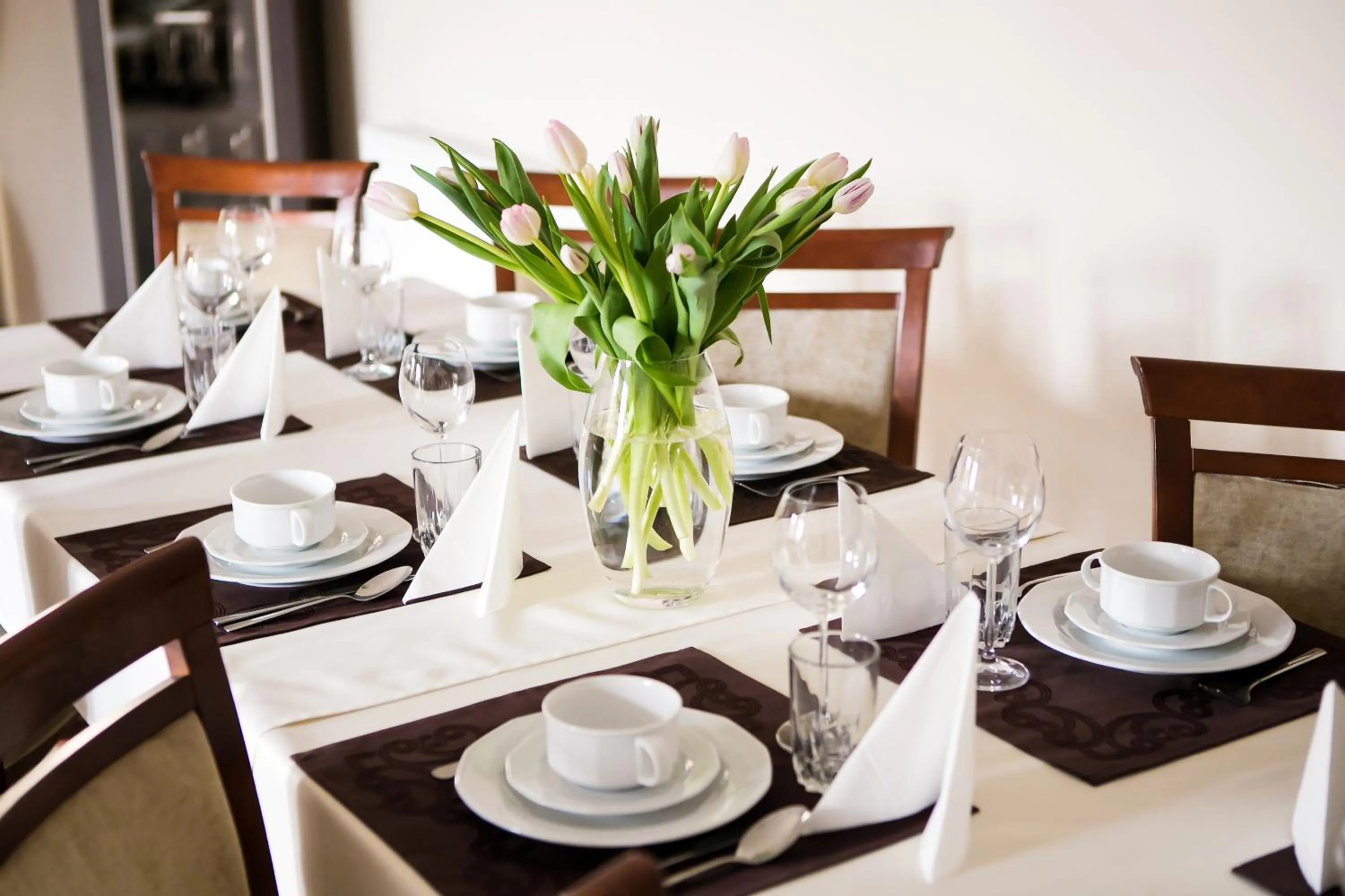 Dining area in Artemis