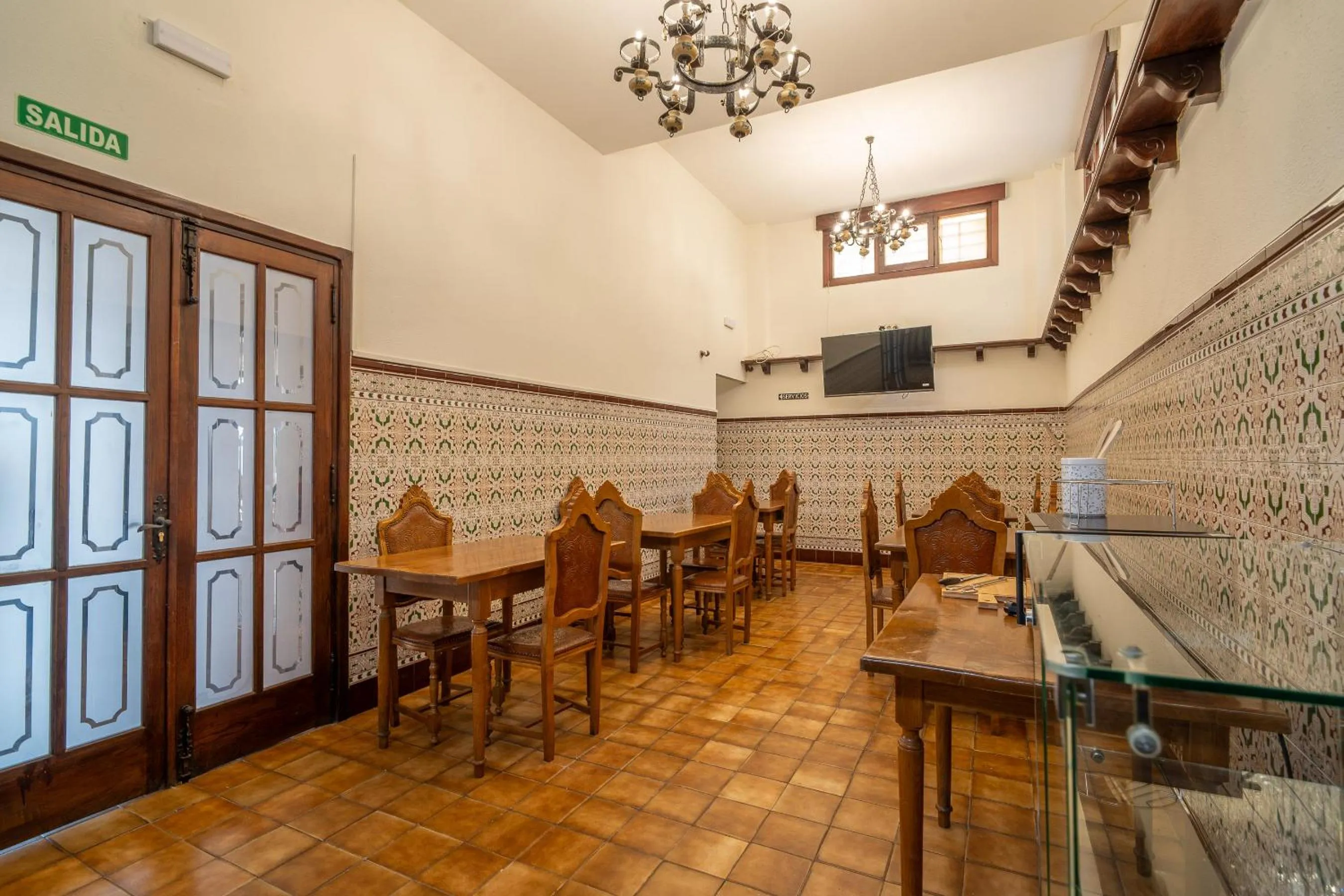 Dining area in Alojamientos Valdecilla 3000