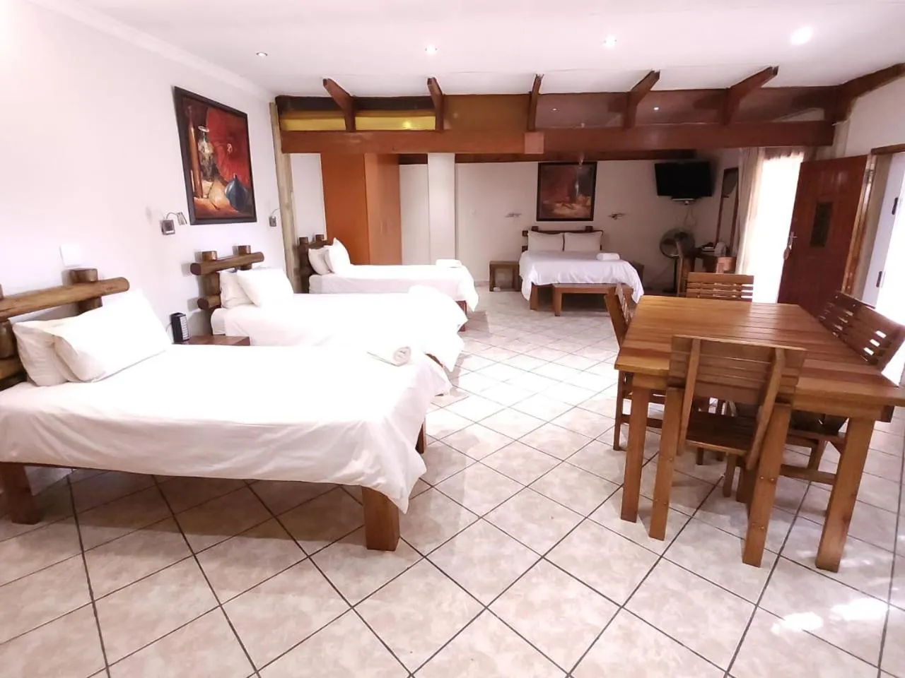 TV and multimedia, Bed in Rusplek Guesthouse and Conference Centre