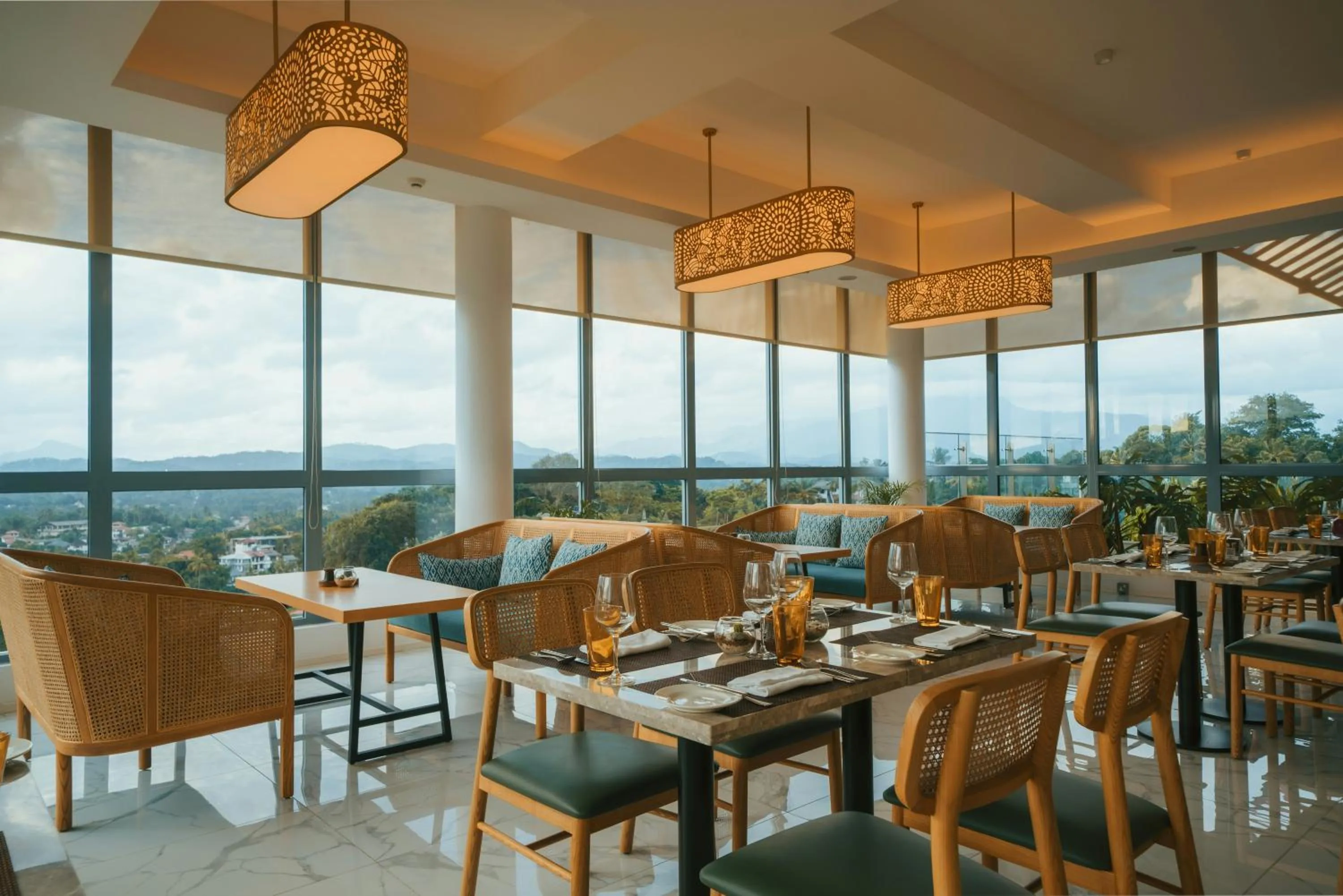 Restaurant/places to eat in Kandy Myst by Cinnamon