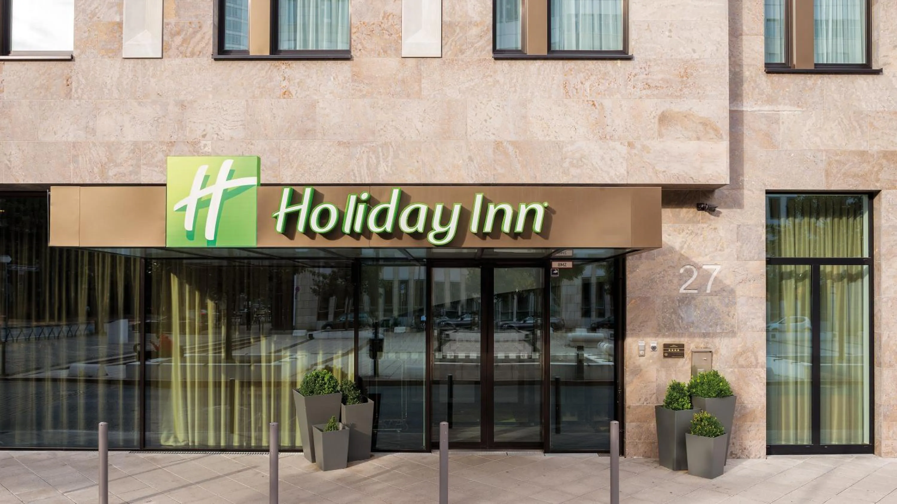 Property building in Holiday Inn Frankfurt - Alte Oper by IHG