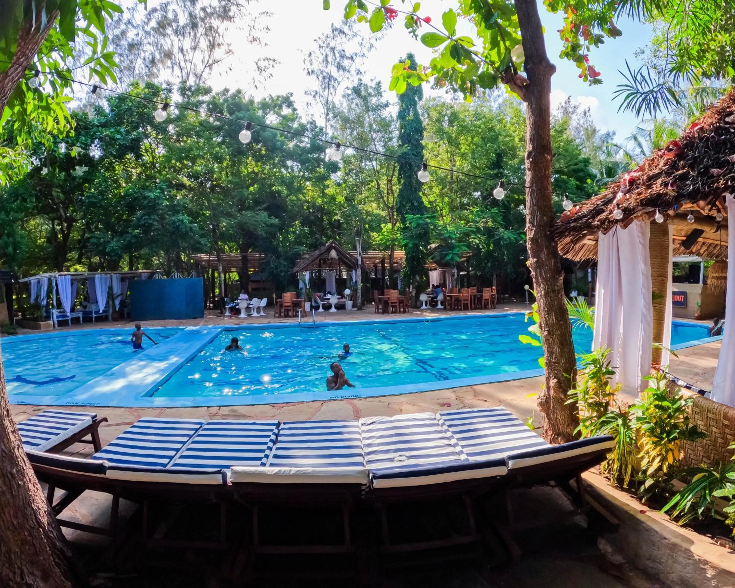 Kijani Cottages Diani Beach