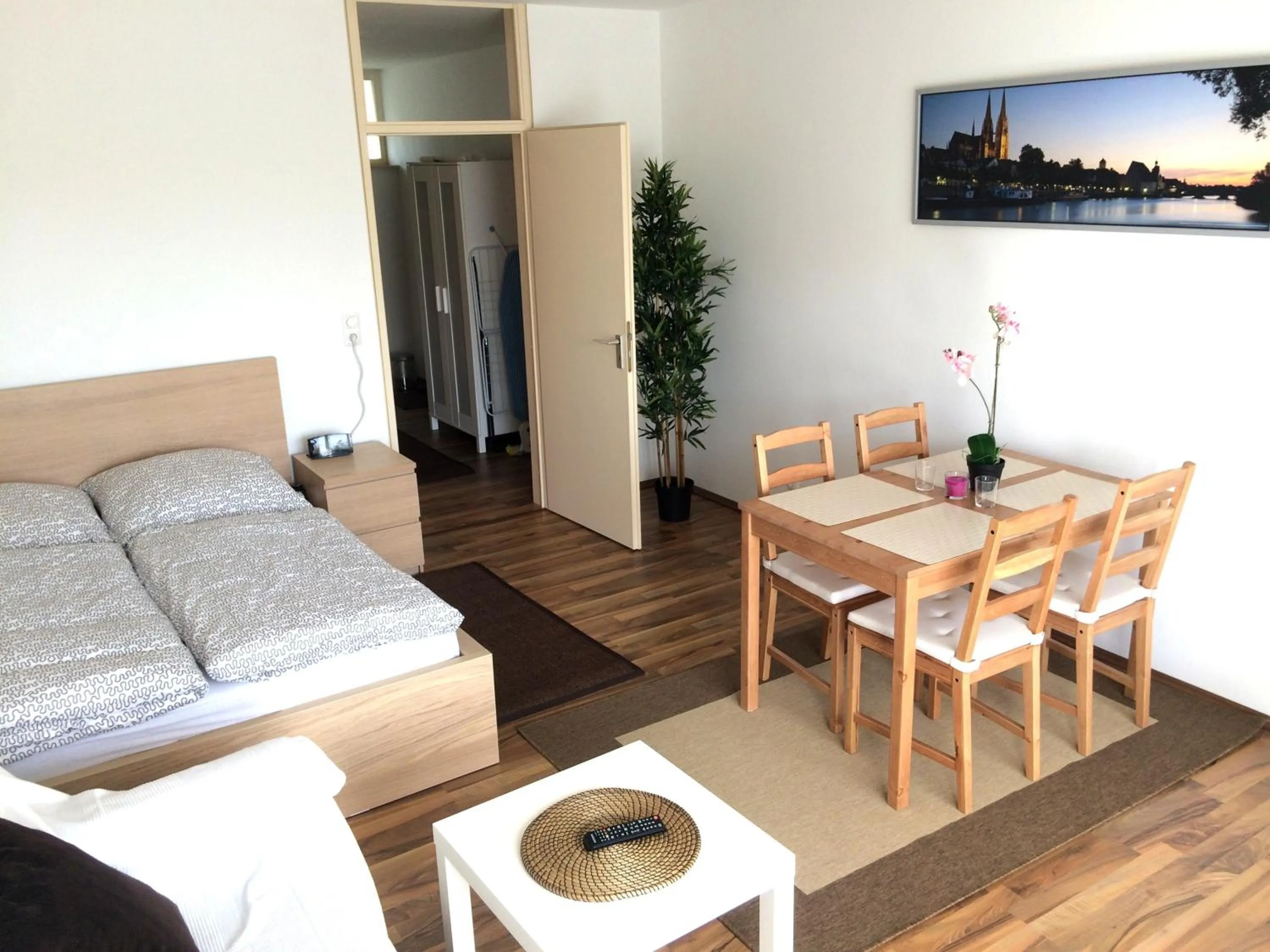 Apartment with Balcony - single occupancy in Apartment Sunshine