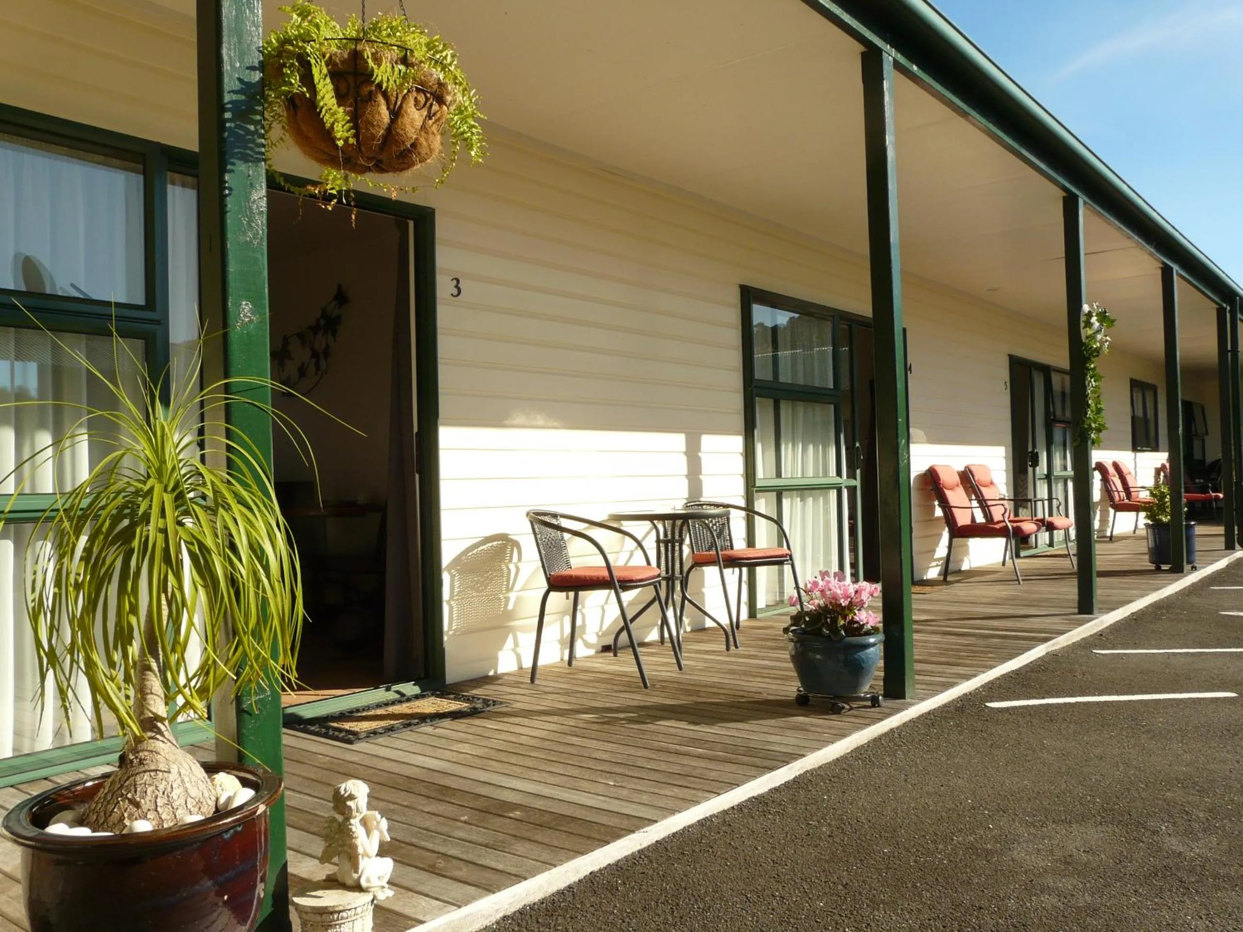 Patio in Coromandel Court Motel