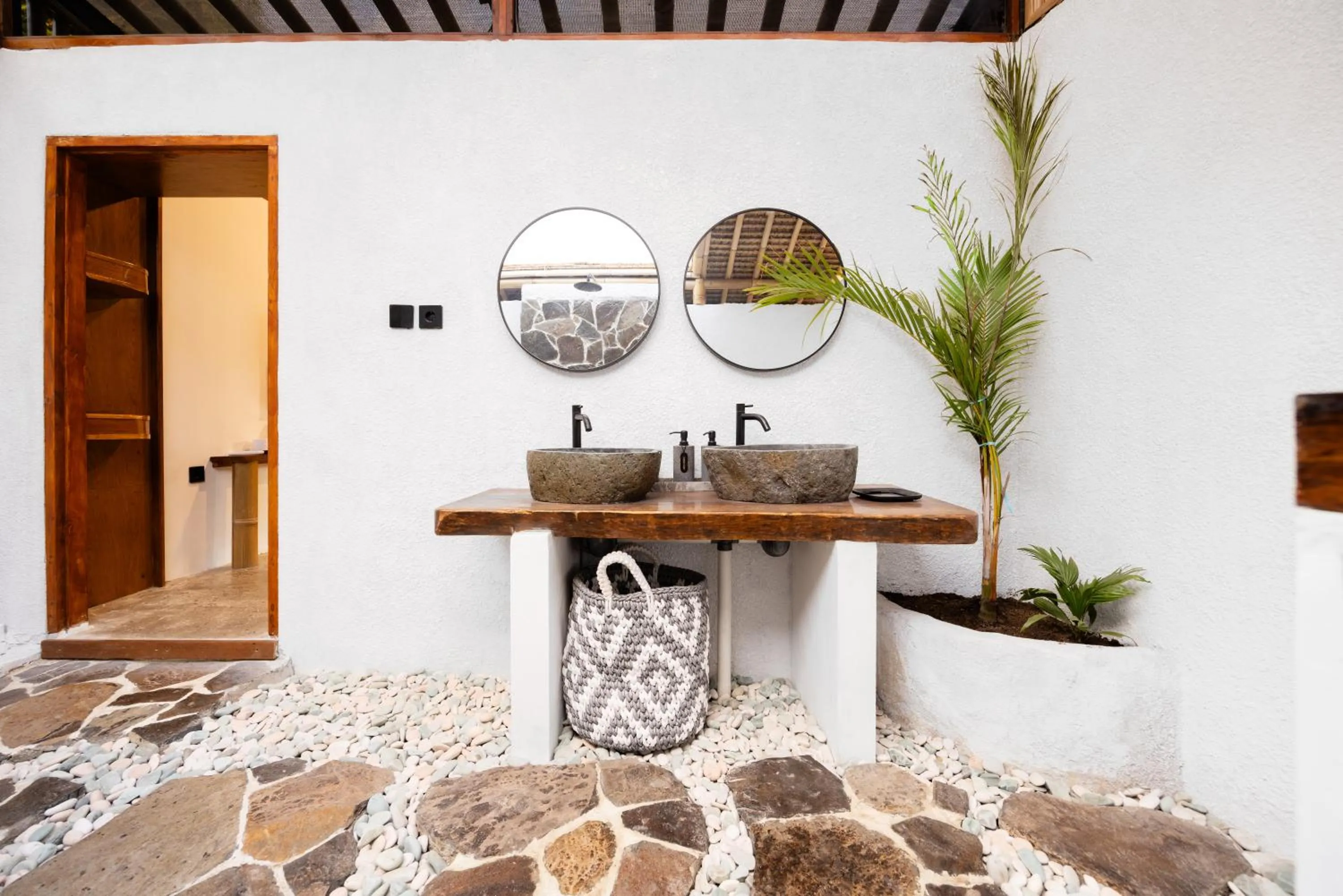 Bathroom in Villa Samyama