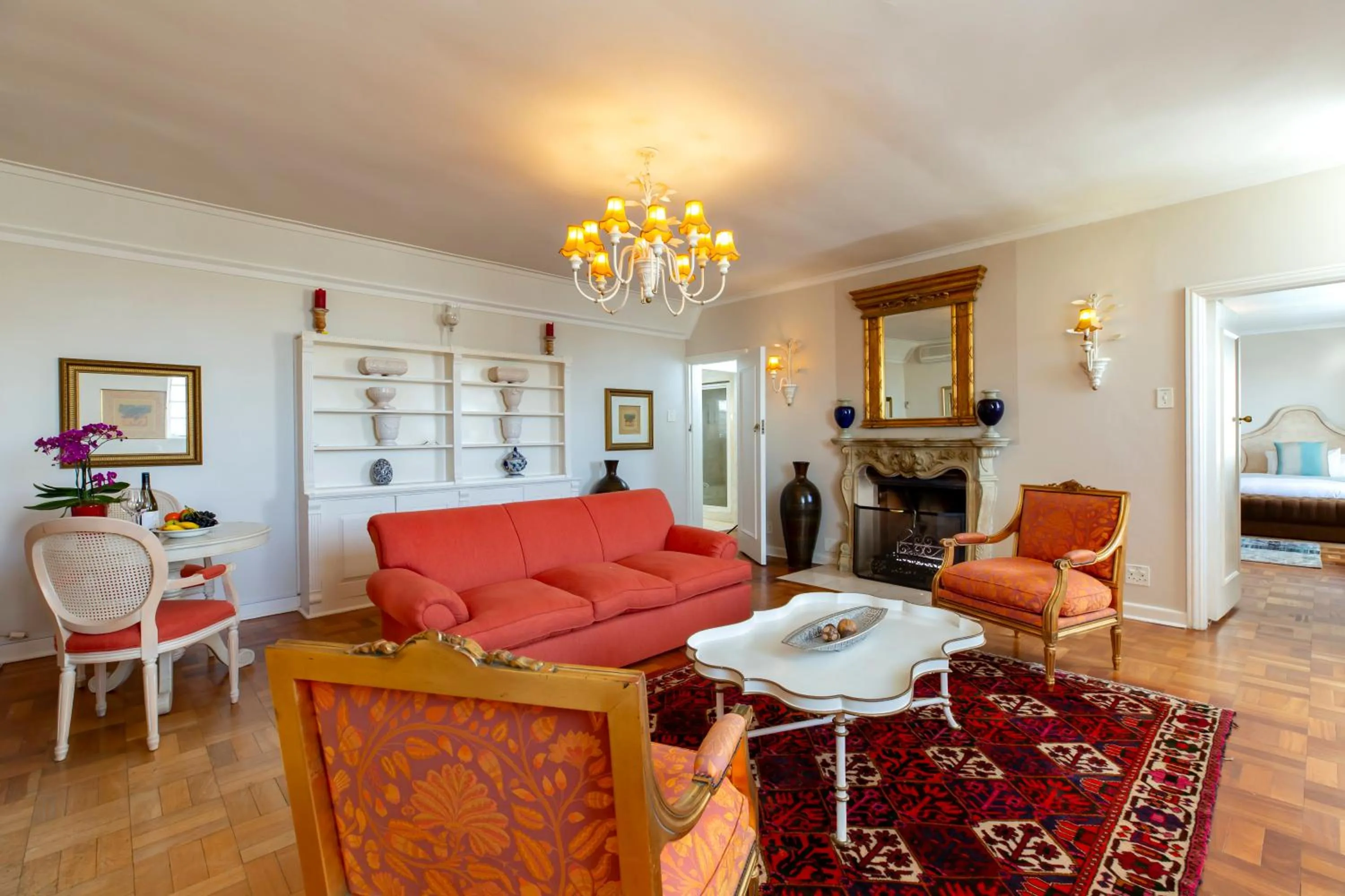 Living room in Stillness Manor Estate & Spa