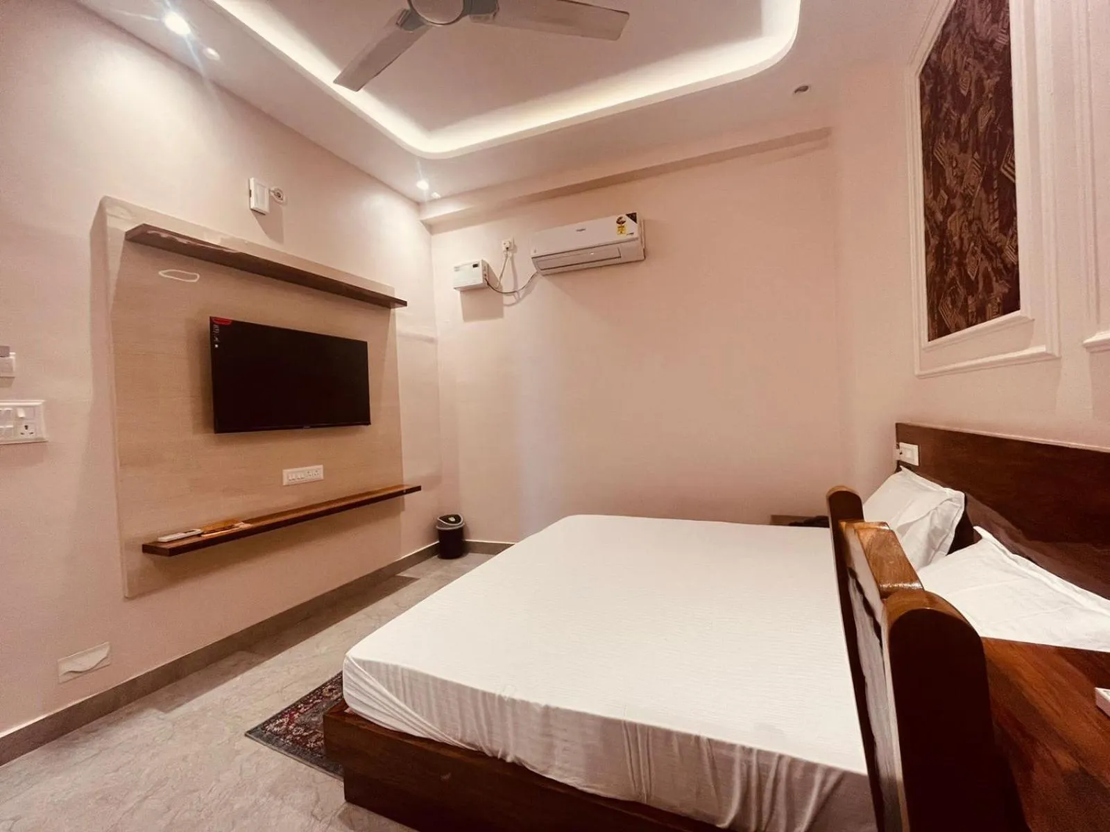 Bed in Hotel Ram Anandam Inn