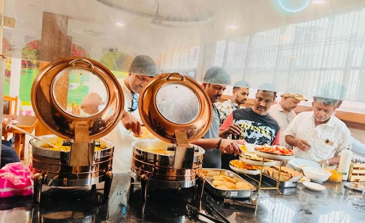 Hotel Ram Anandam Inn