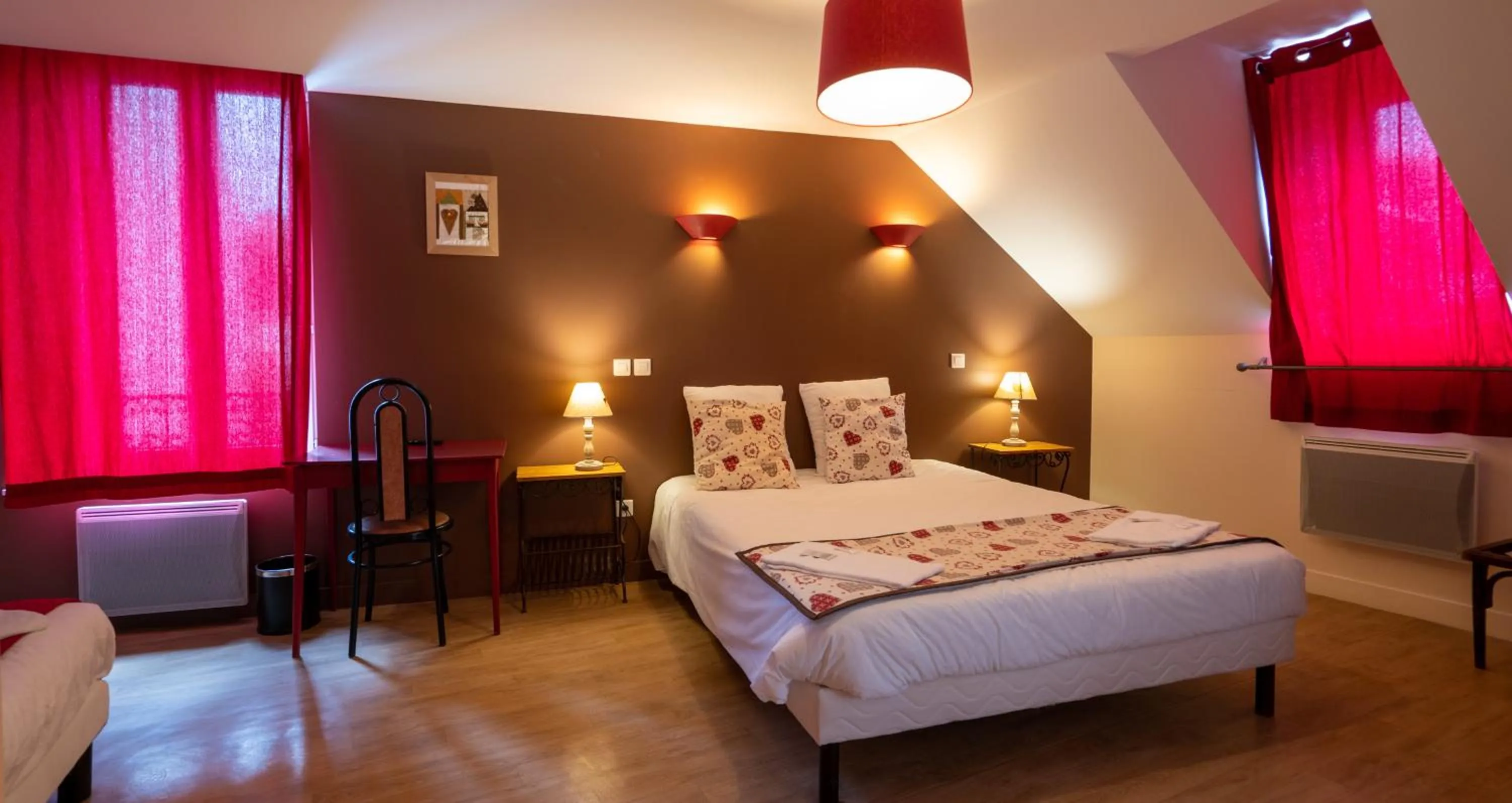 Bedroom, Bed in Le Genève