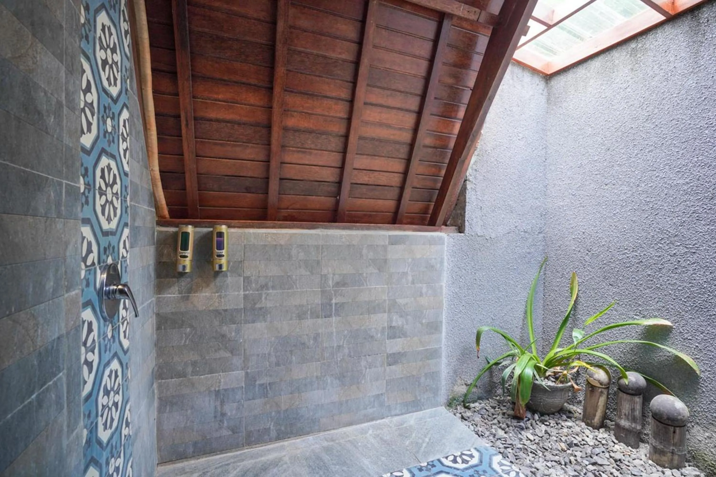 Bathroom in The Lavana Tanjung Lima Laboan Bajo Villas