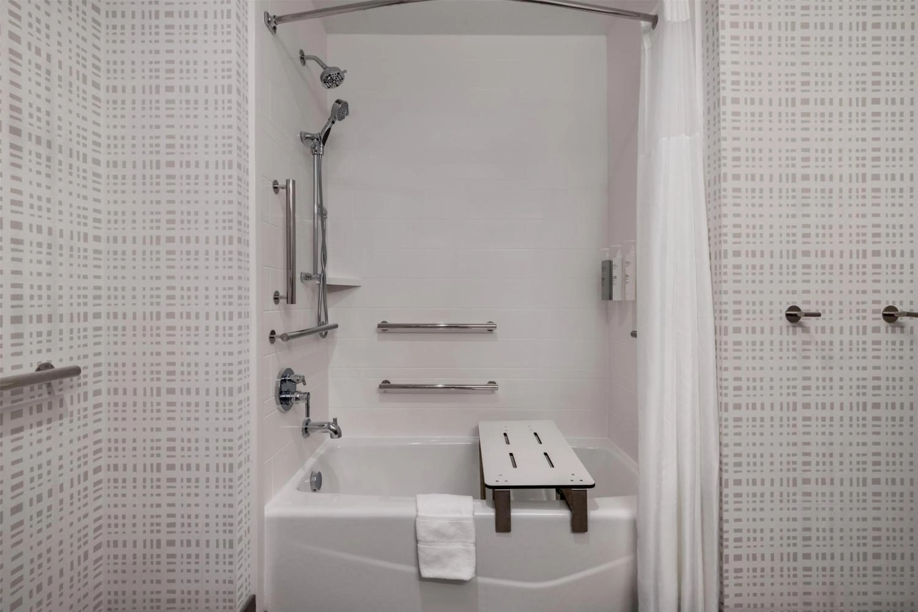 Bathroom in Hampton Inn By Hilton Wichita Falls North