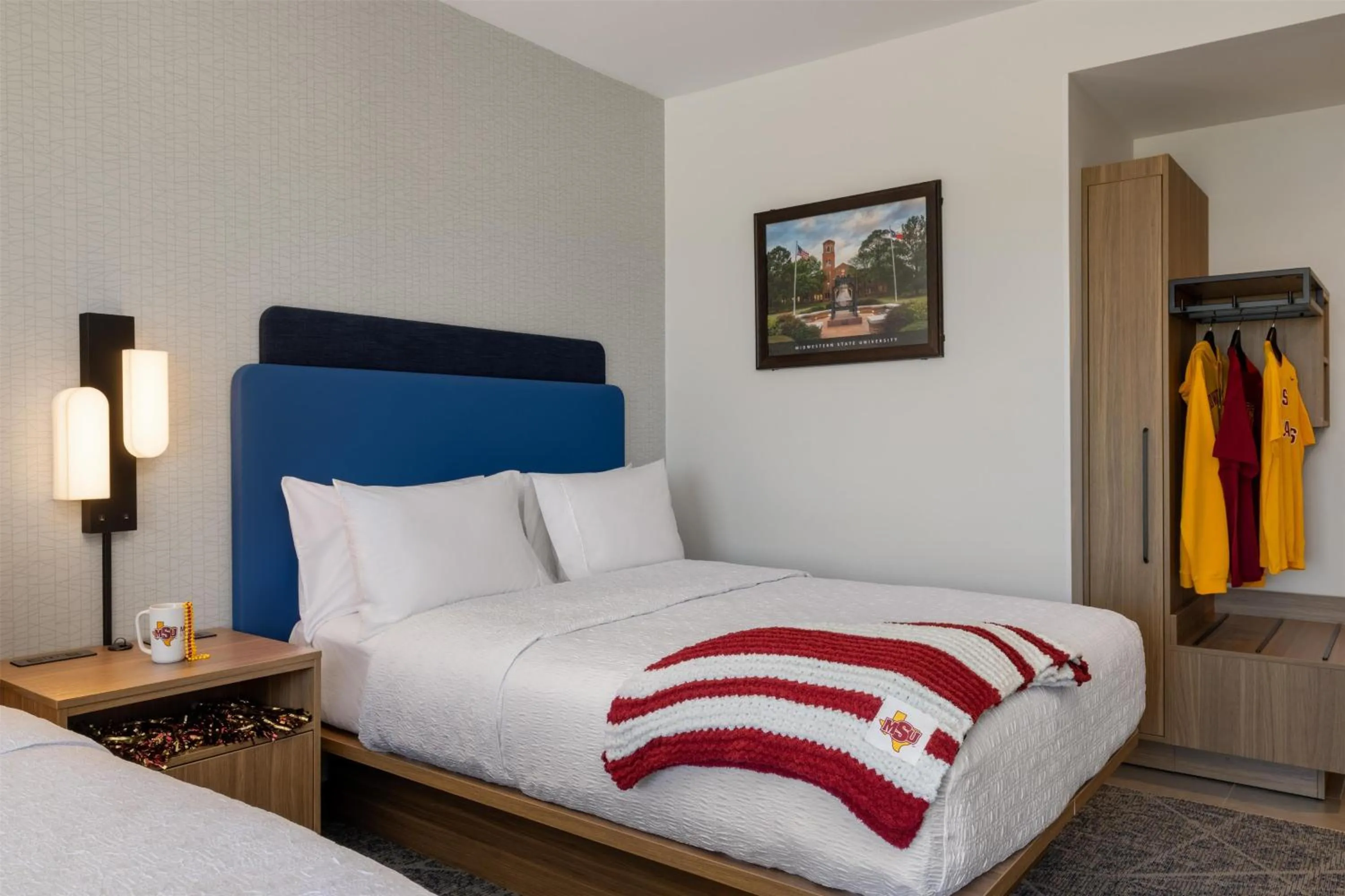 Bed in Hampton Inn By Hilton Wichita Falls North