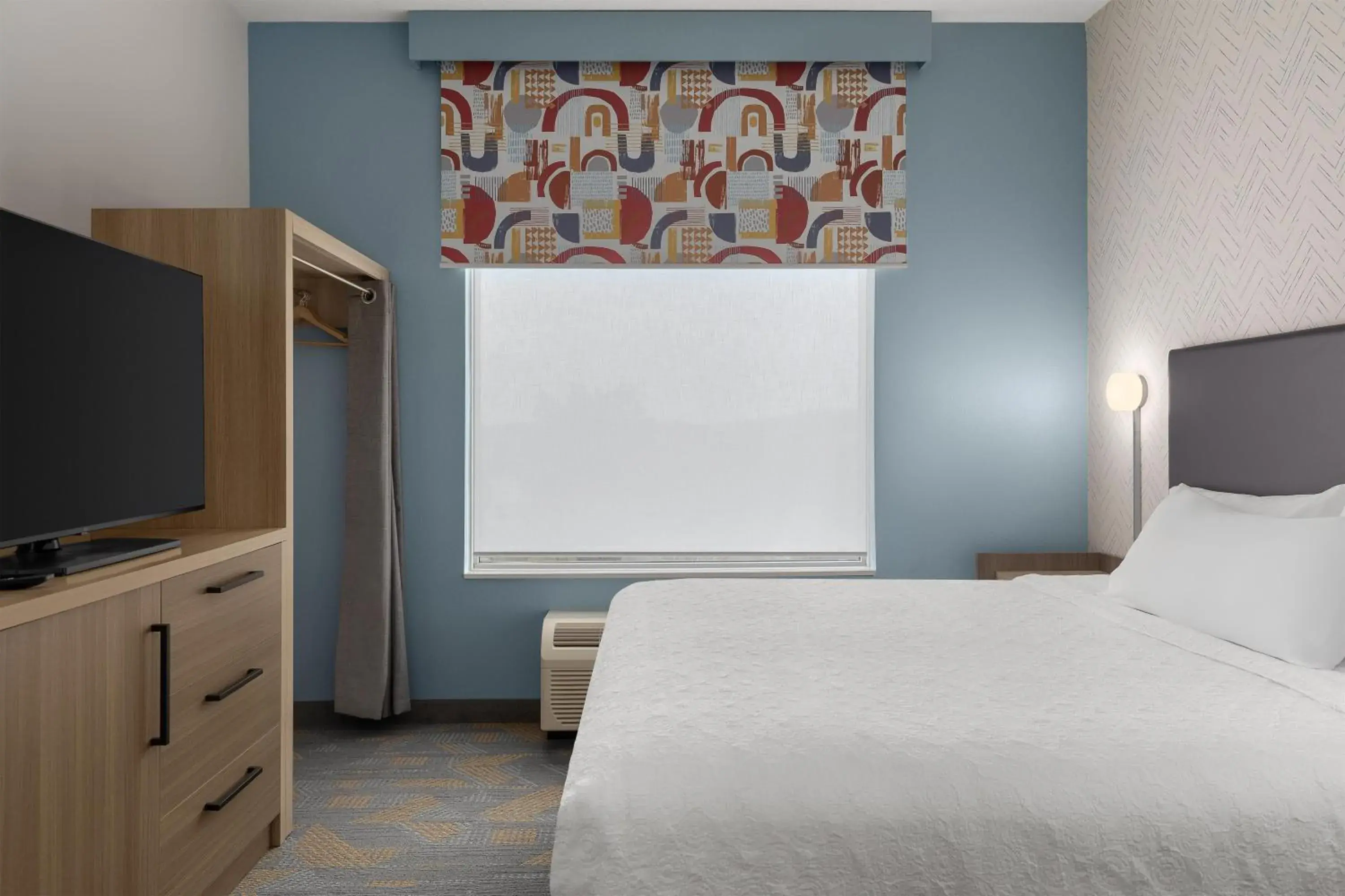 One-Bedroom King Suite in Home2 Suites By Hilton Woodstock On One-Bedroom King Suite in Home2 Suites By Hilton Woodstock On