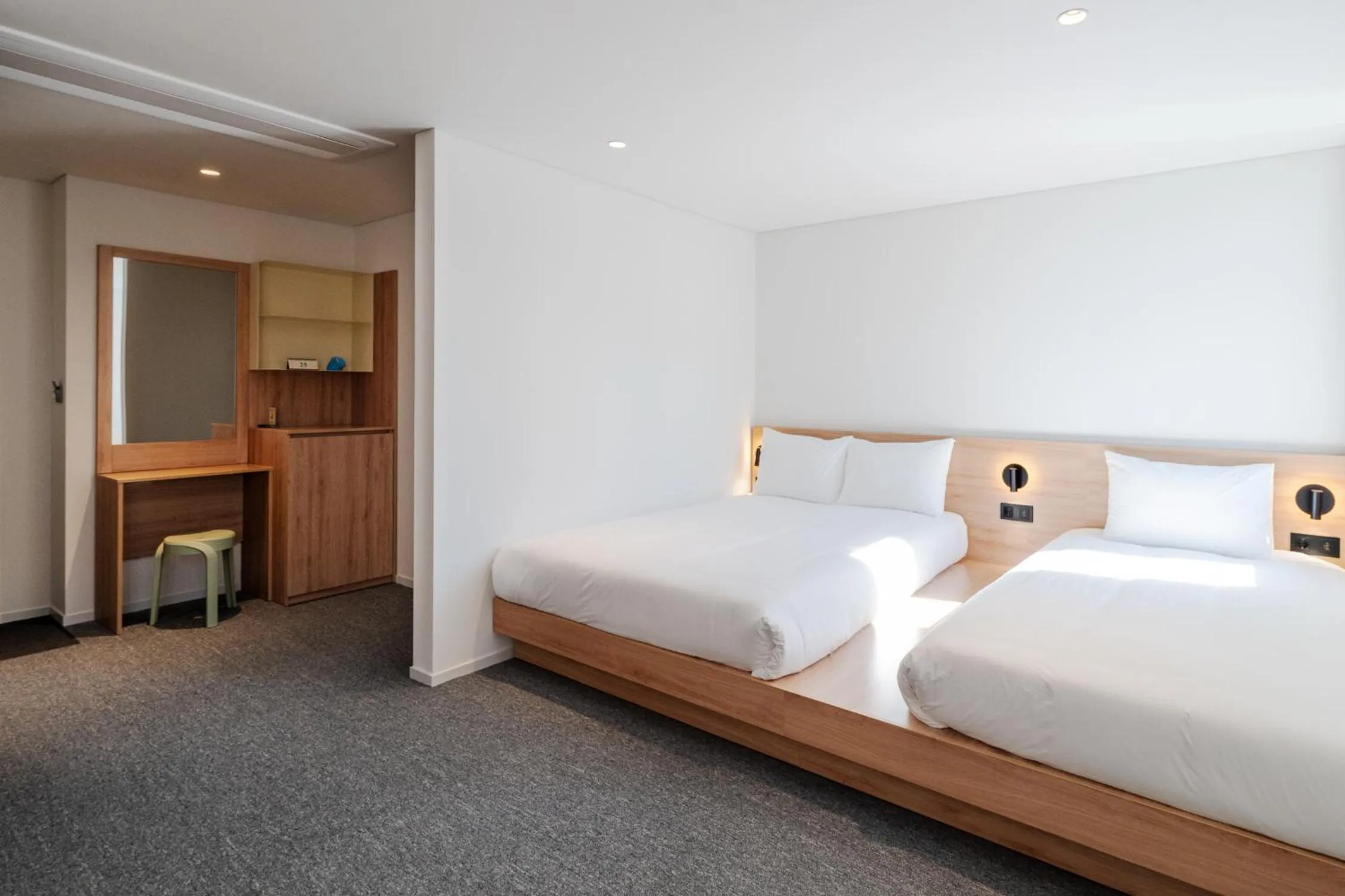 Bed in Mangrove Jeju City