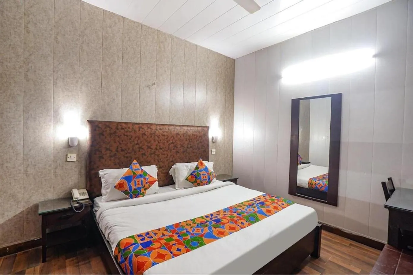 Bed in Niksen Hotel's At Saket