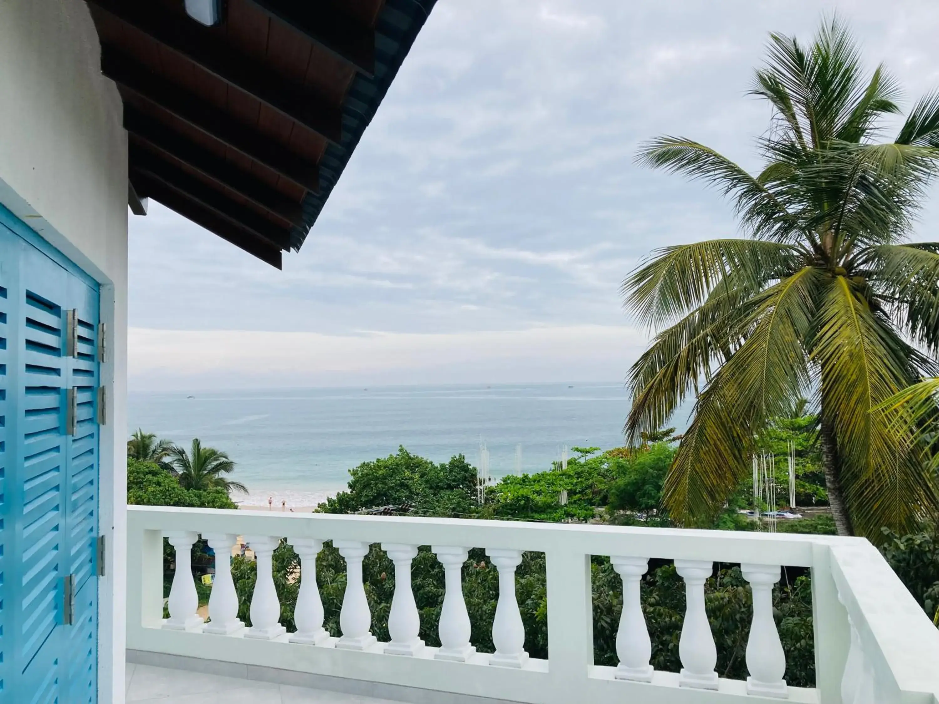 Deluxe Suite with Sea View in Seashore Mirissa Deluxe Suite with Sea View in Seashore Mirissa