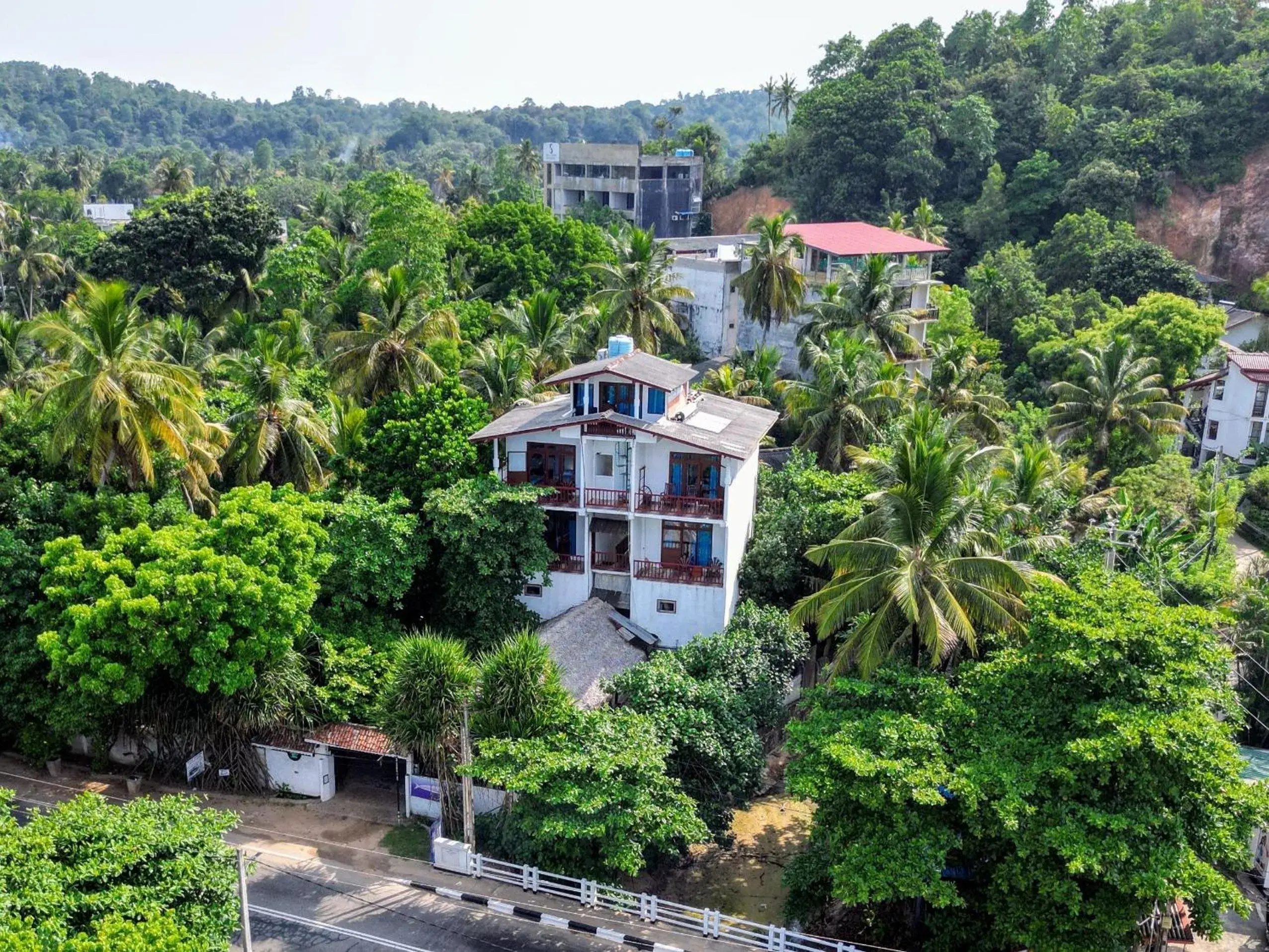 Triple Room with Garden View in Seashore Mirissa Triple Room with Garden View in Seashore Mirissa