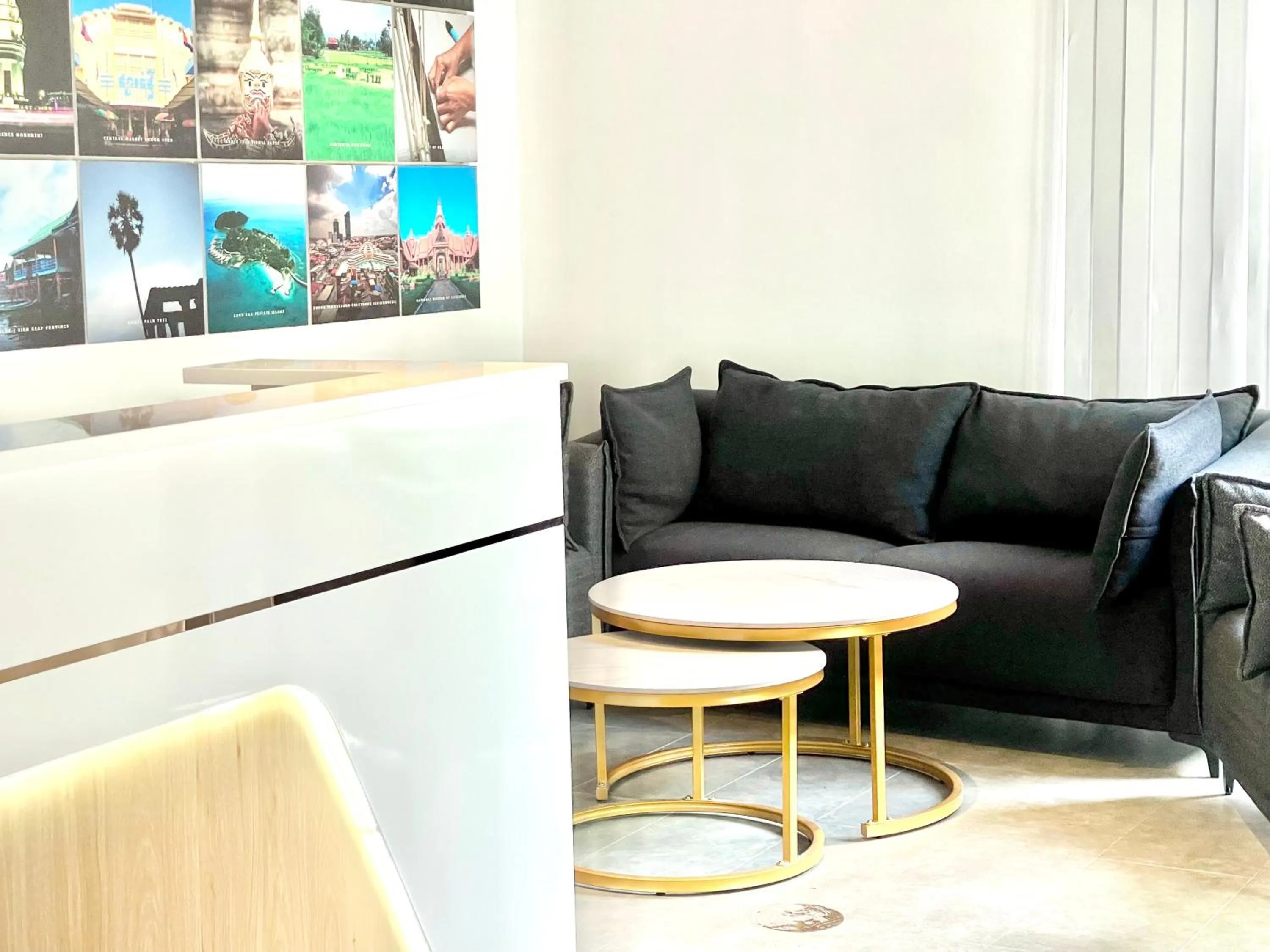 Sky hotel - Rooms & Free laundry - 50m to Royal Palace