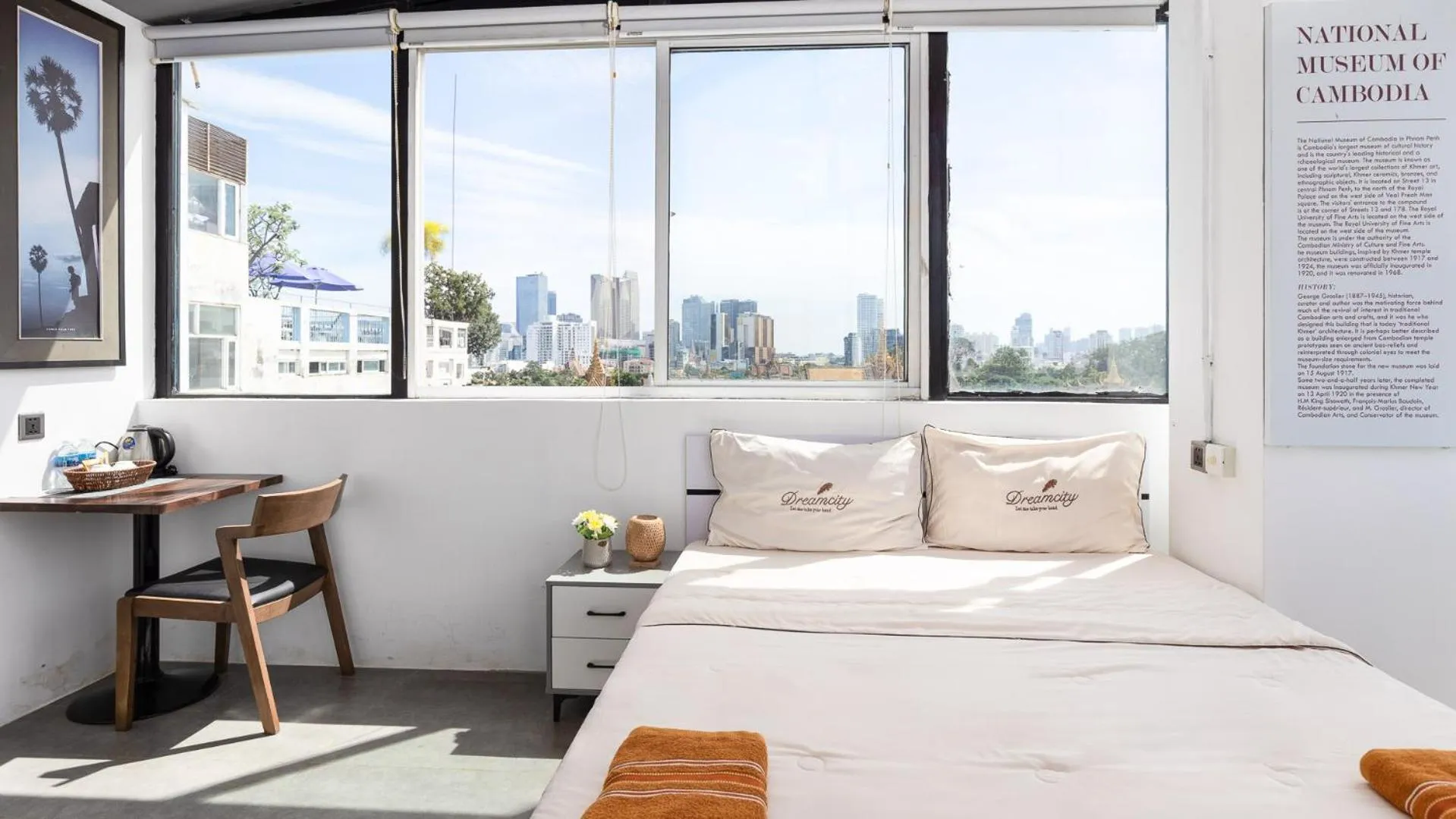 Sky hotel - Rooms & Free laundry - 50m to Royal Palace