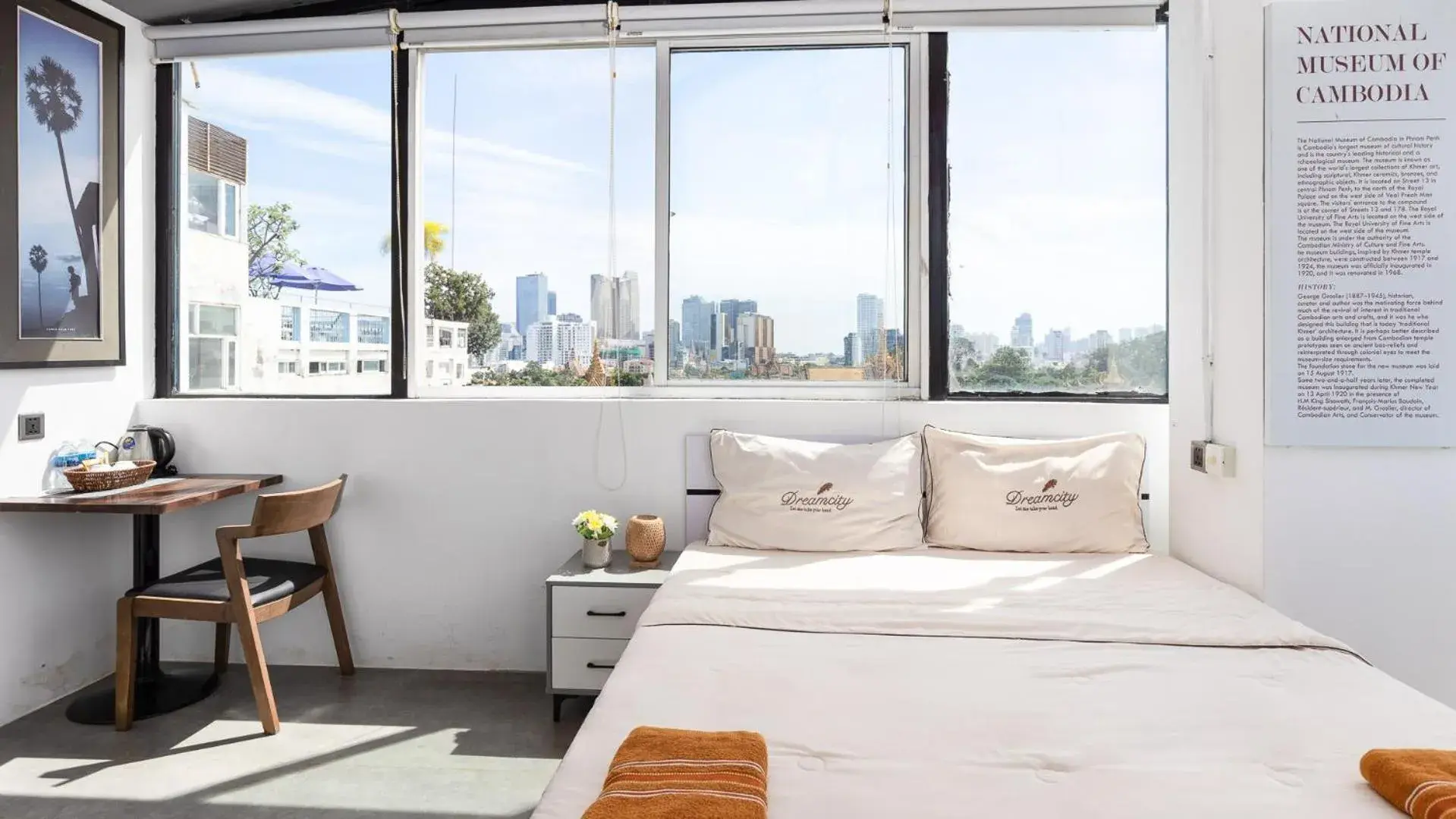 Sky hotel - Rooms & Free laundry - 50m to Royal Palace Sky hotel - Rooms & Free laundry - 50m to Royal Palace