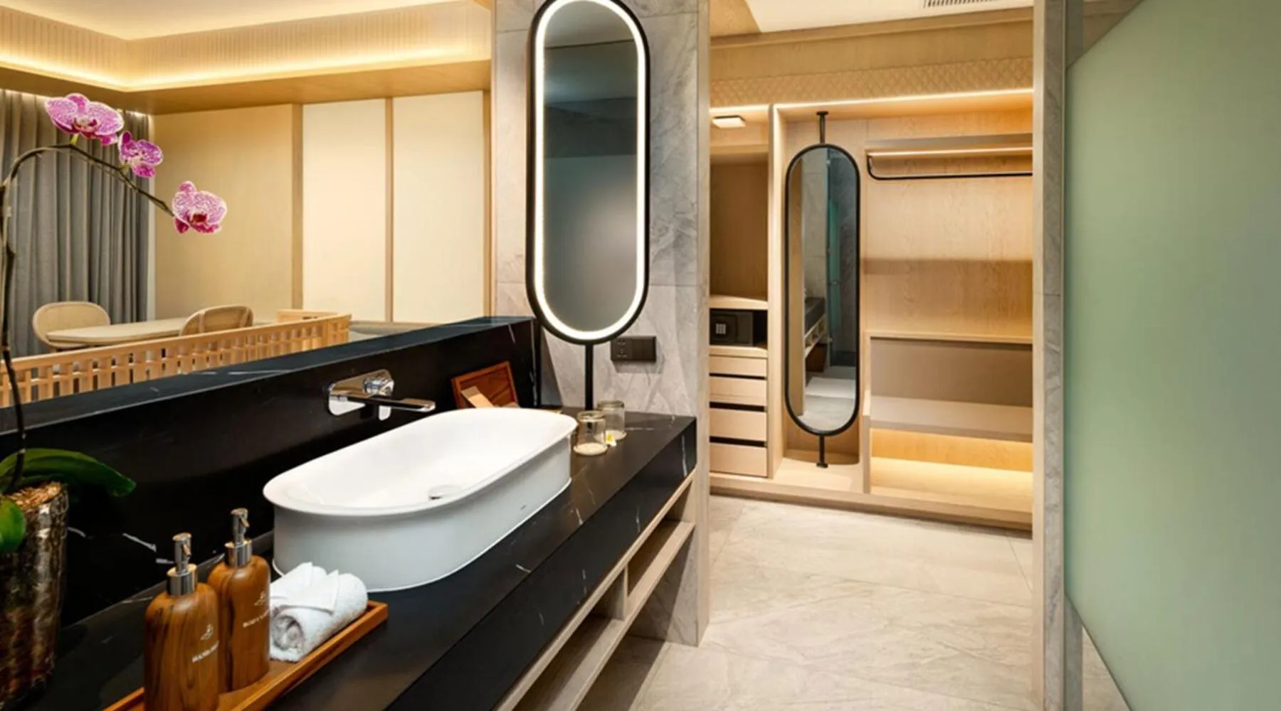 Bathroom in Katamaran Hotel & Resort Komodo