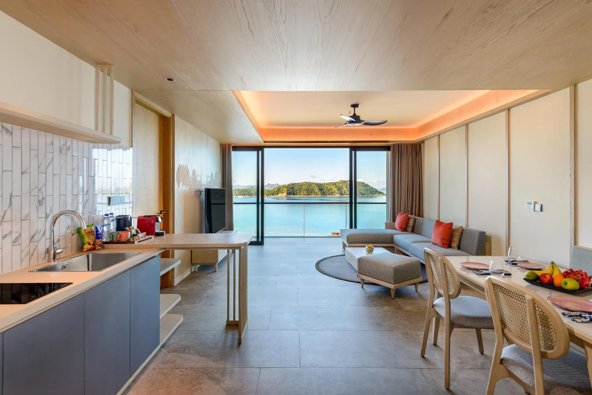 Coffee/tea facilities in Katamaran Hotel & Resort Komodo