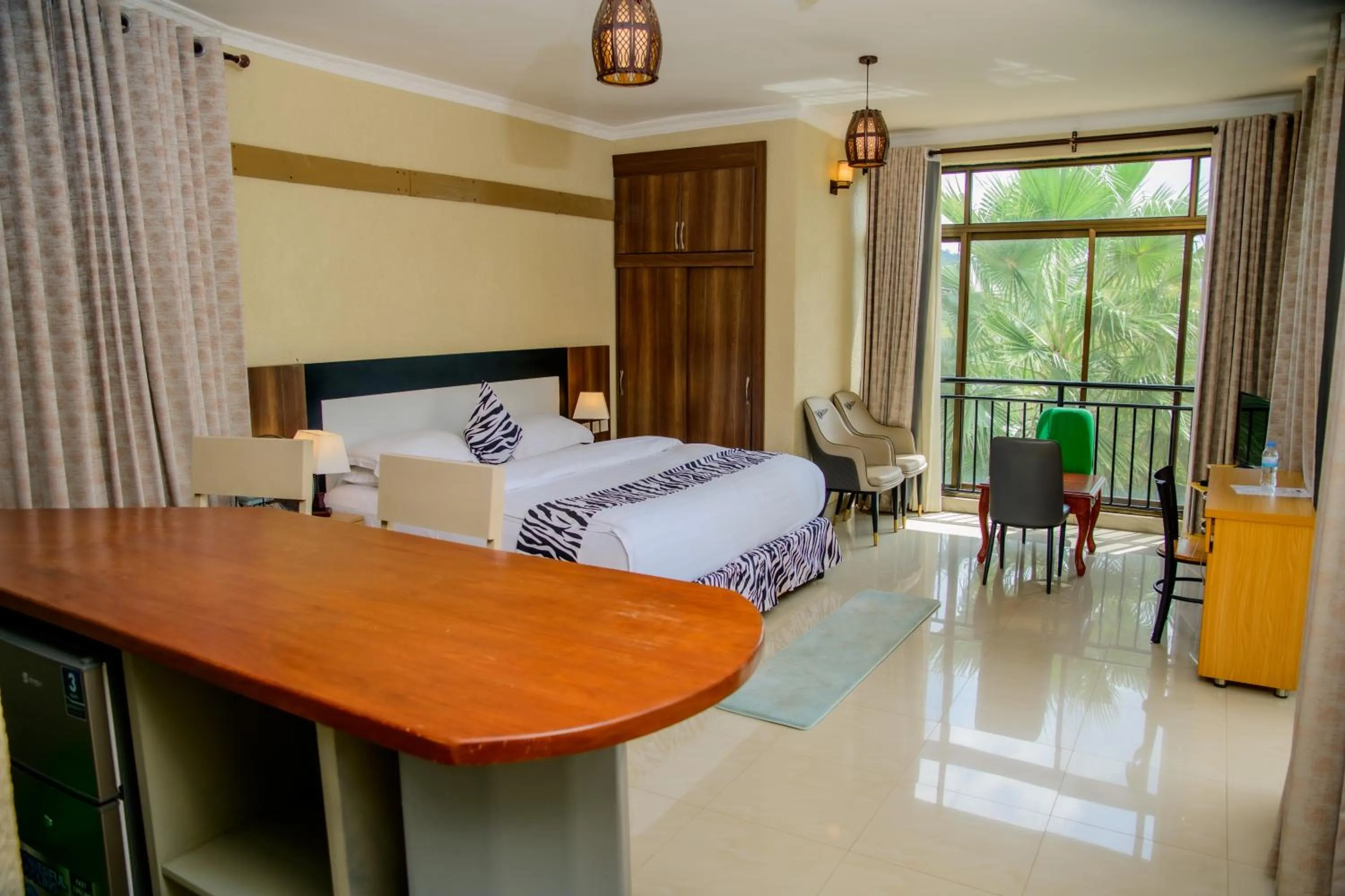 Bed in Quality Inn Hotel Kigali