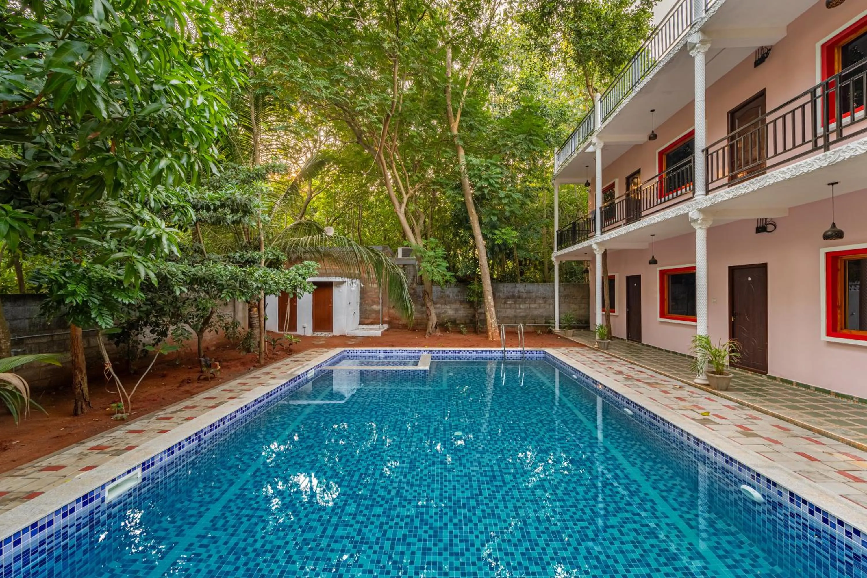 Pool view in Hotel De Jardin Pondicherry with Swimming Pool