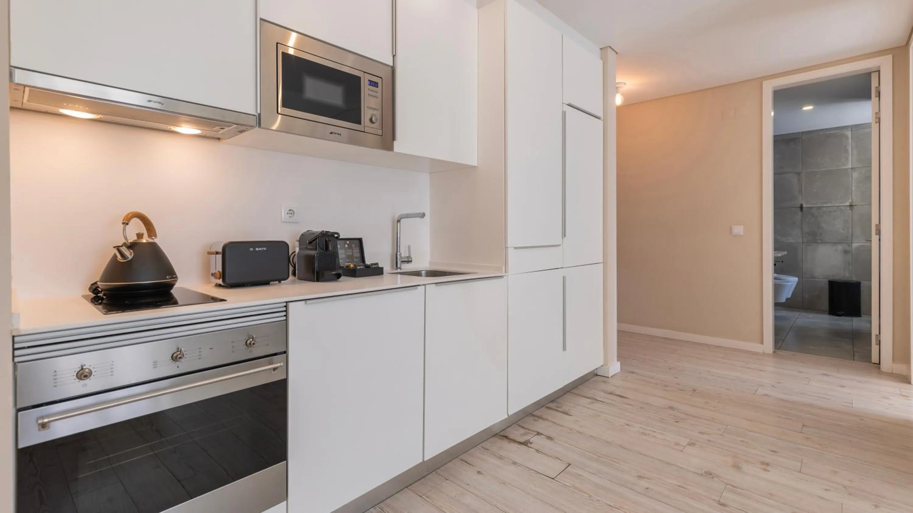 Kitchen or kitchenette in Carmo 43